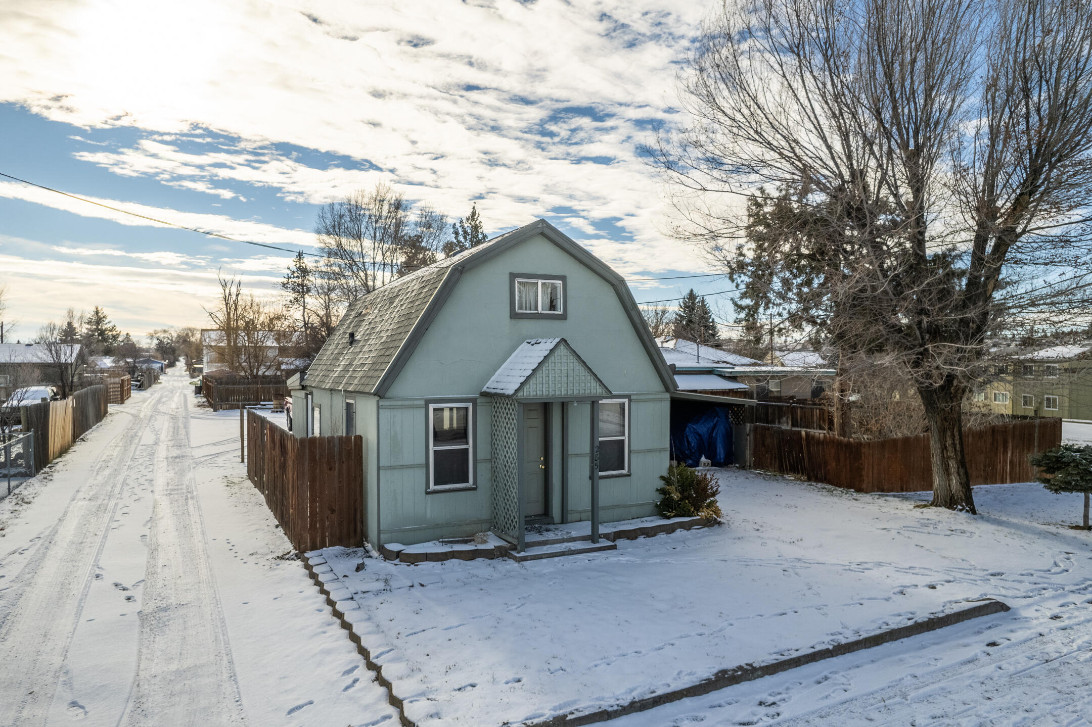 Railroad - Residential