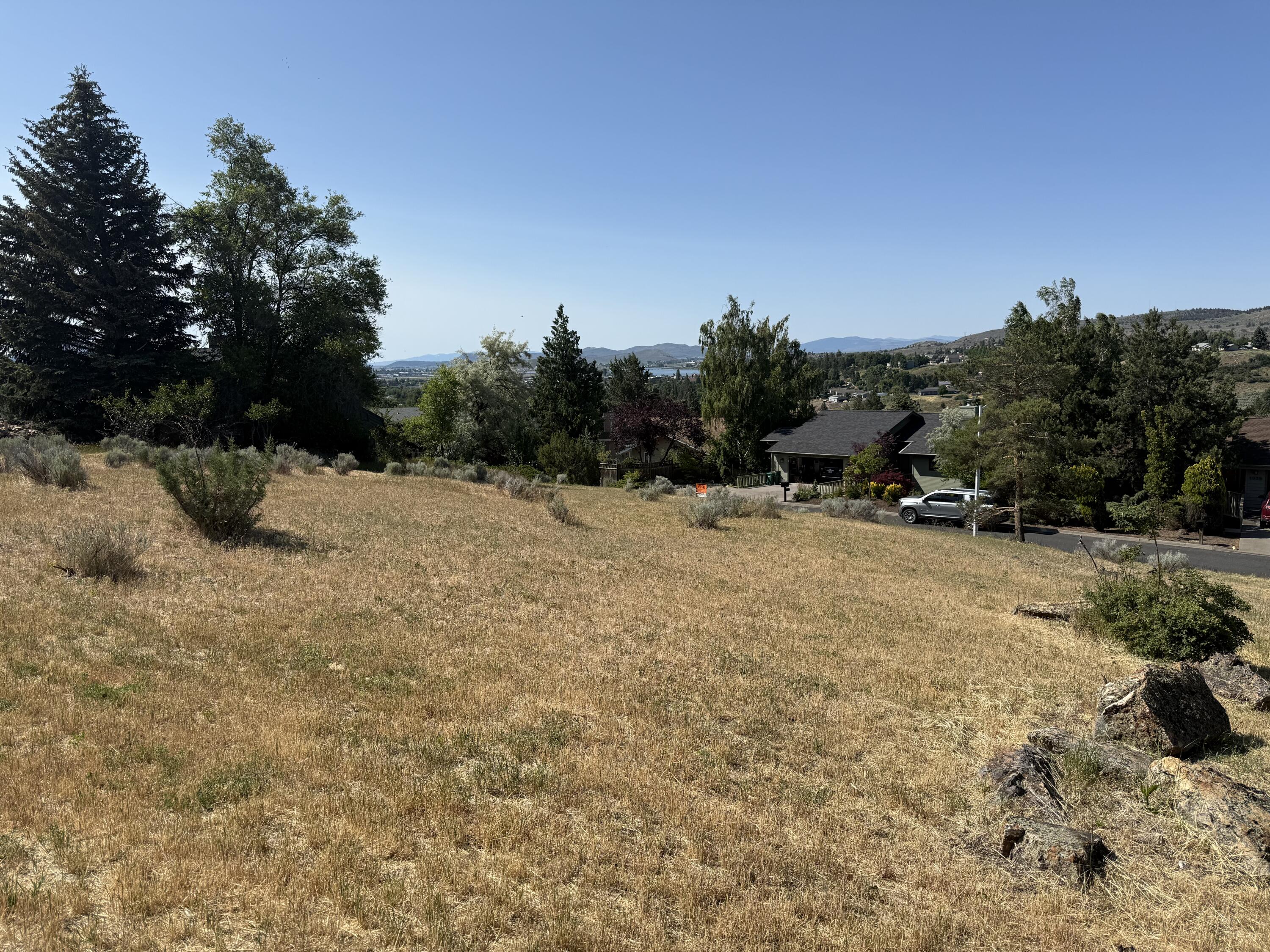 Klamath Falls -Nob Hill - Land