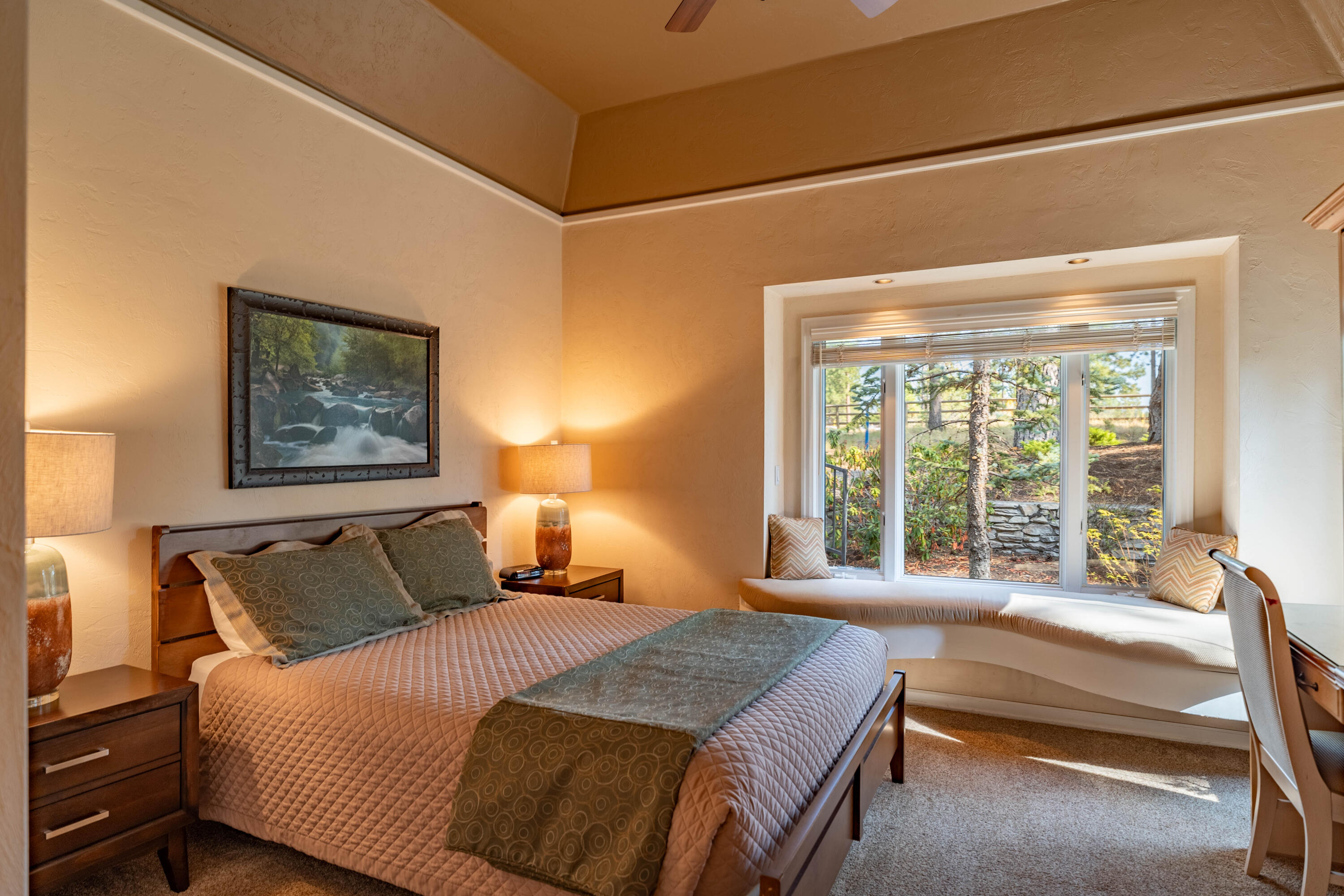StoneTH - Residential