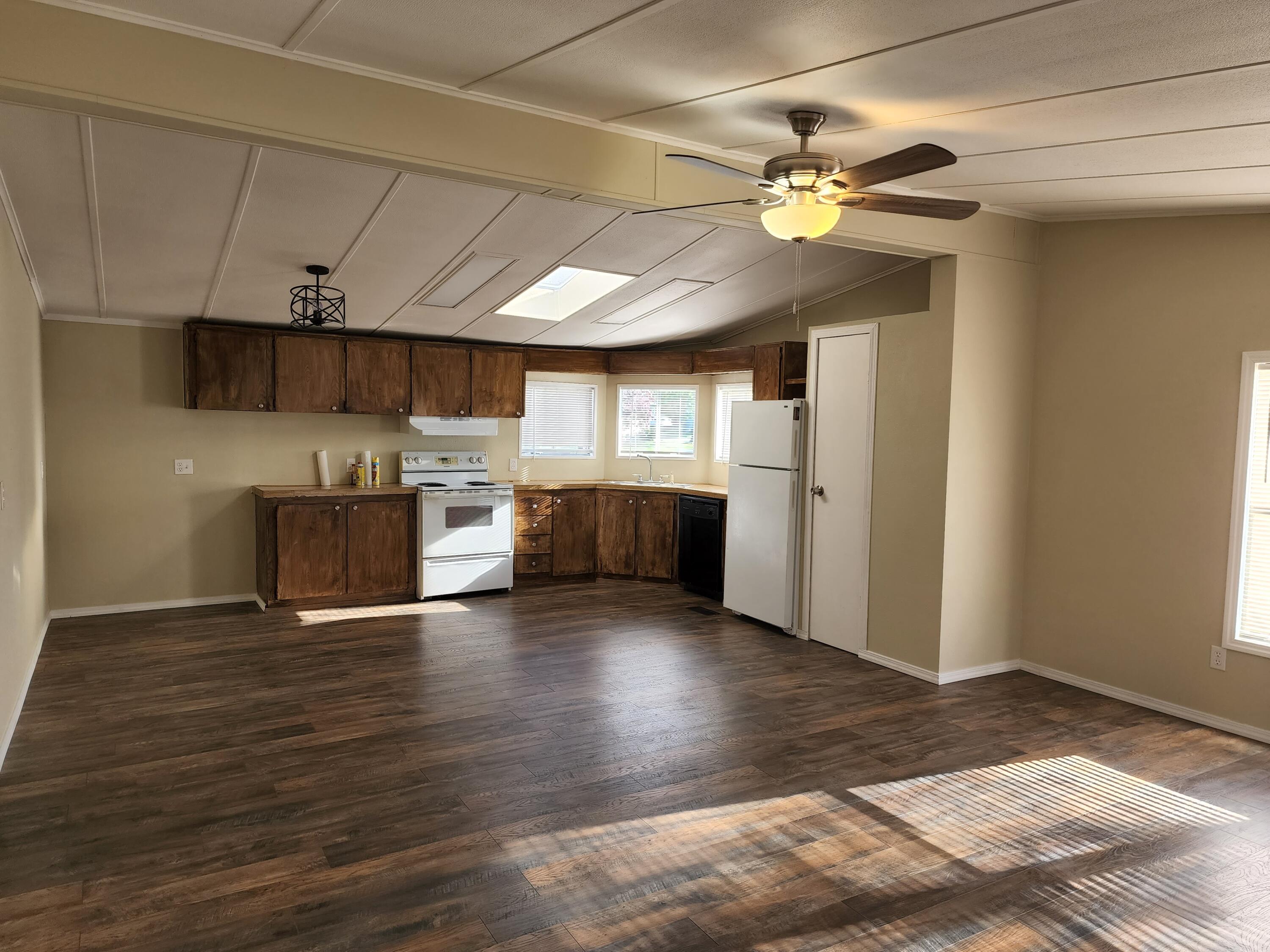 Myra Lynne Mobile Home Community - Residential