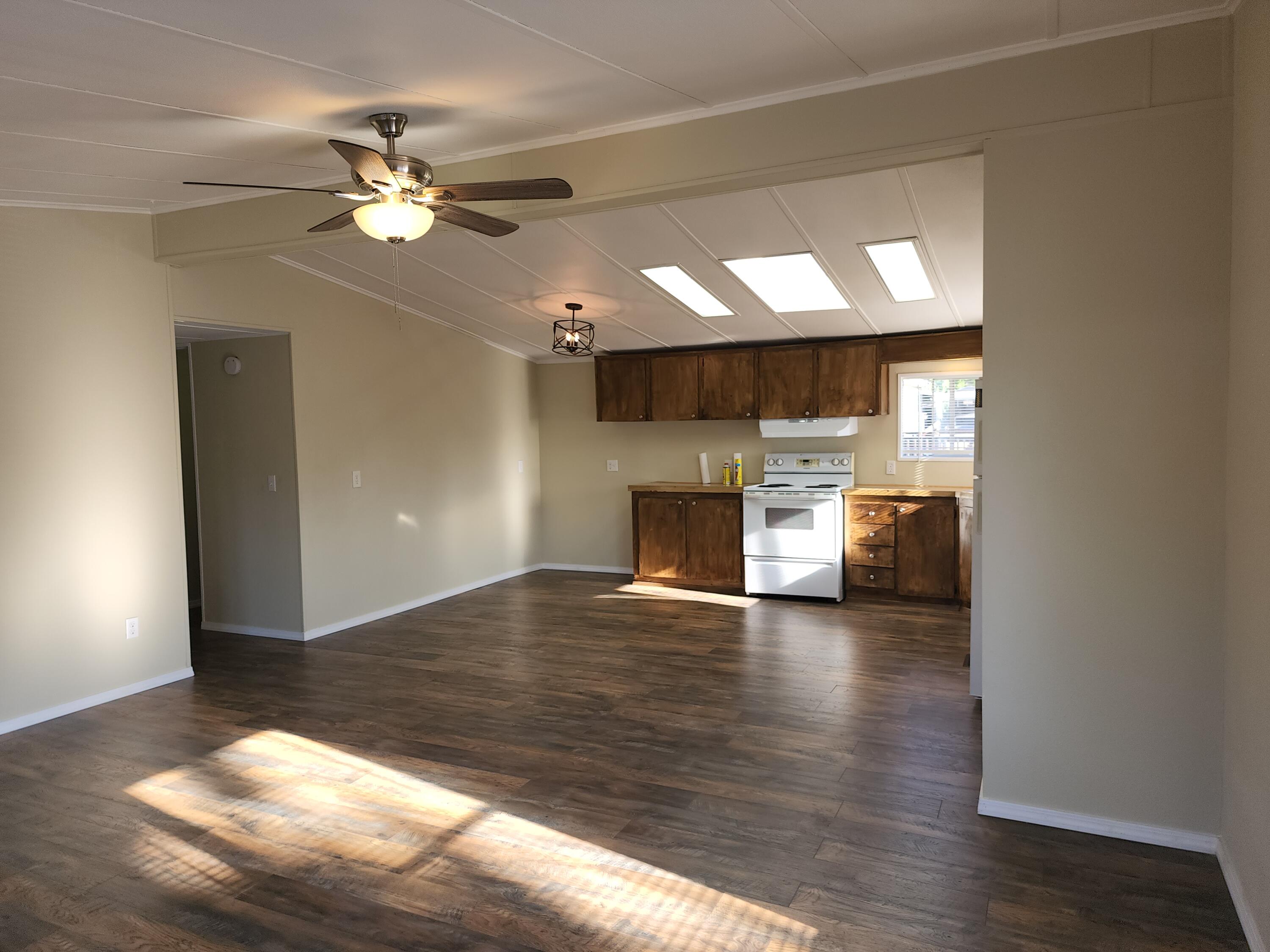 Myra Lynne Mobile Home Community - Residential