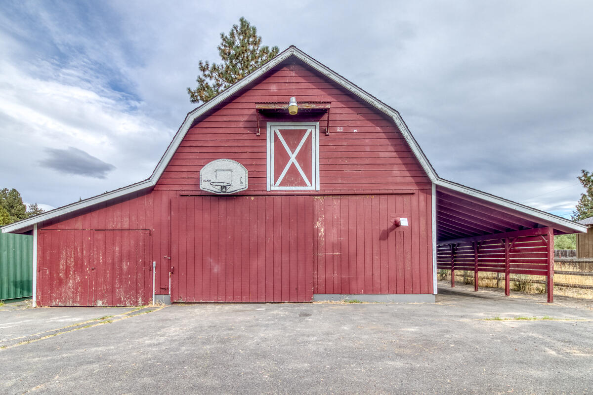 Mw Acre Tracts - Residential