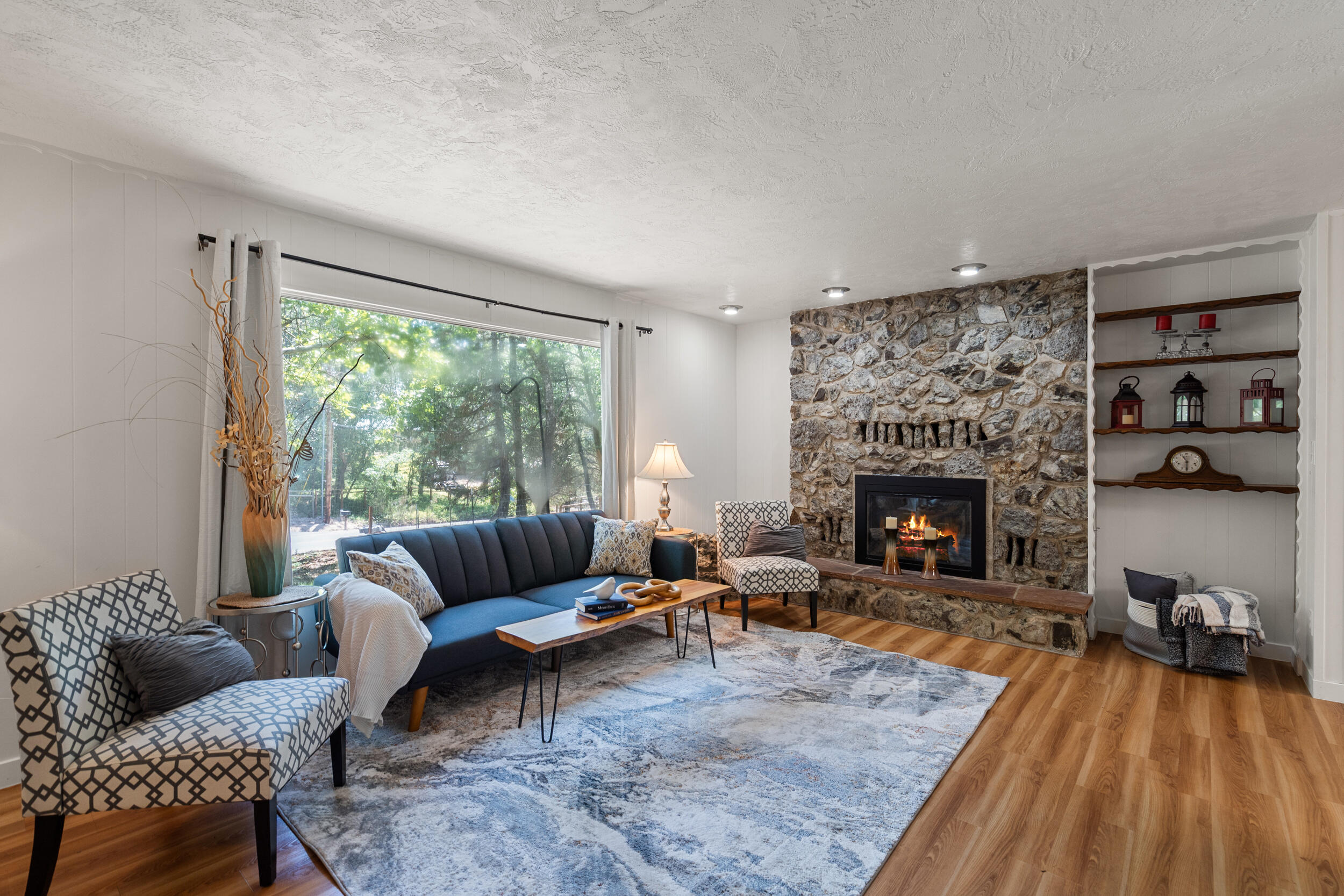 VERY MOTIVATED SELLER! Rural Retreat with Room to Grow
Hard to find - even harder to resist. This spacious & affordable rural gem offers just under 1,900 sq ft of living space on a fenced & irrigated ¾-acre lot in the heart of beautiful Southern Oregon.
Step inside to find a thoughtfully updated home featuring two primary suites—each with its own private bathroom & walk-in closet—offering a perfect setup for multi-generational living. A third bedroom also includes a walk-in closet, and there's flex space that could easily become a fourth bedroom or second family room.
The updated kitchen boasts new countertops, backsplash, a new dishwasher, and opens to a welcoming dining area with a charming built-in hutch. Fresh interior paint throughout brings a light & clean feel to the space. Recent upgrades include a new HVAC system (2023) & a new water heater (2022) for peace of mind.
Outside, enjoy:
A private backyard covered patio 
3 storage sheds
RV/ parking & greenhouse