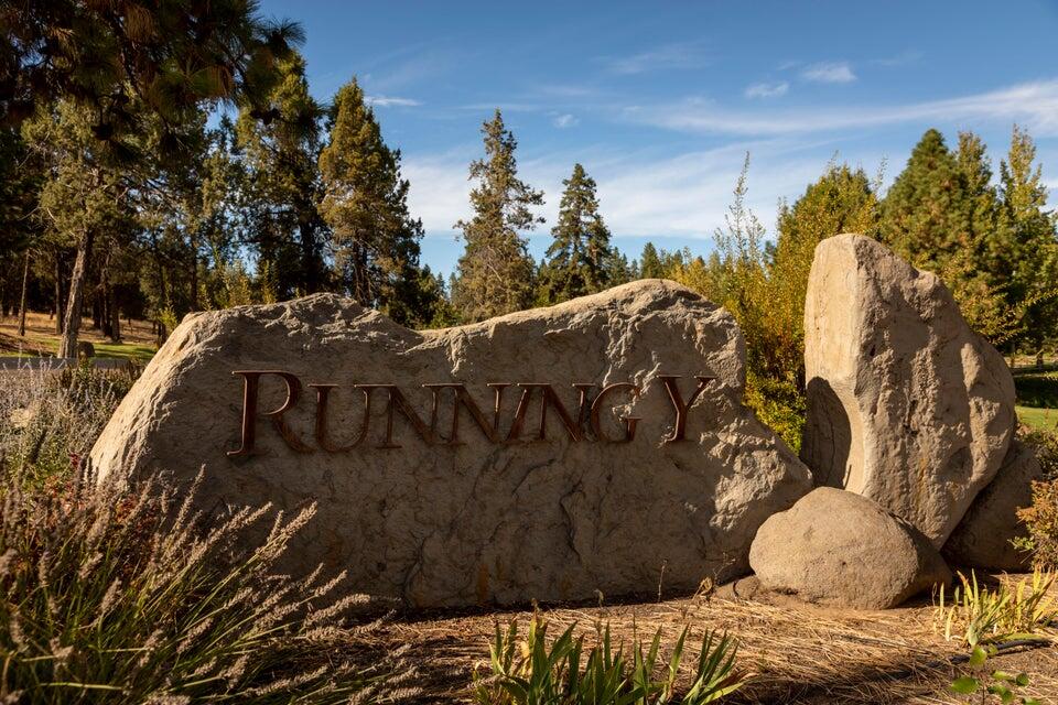 Running YResort - Land