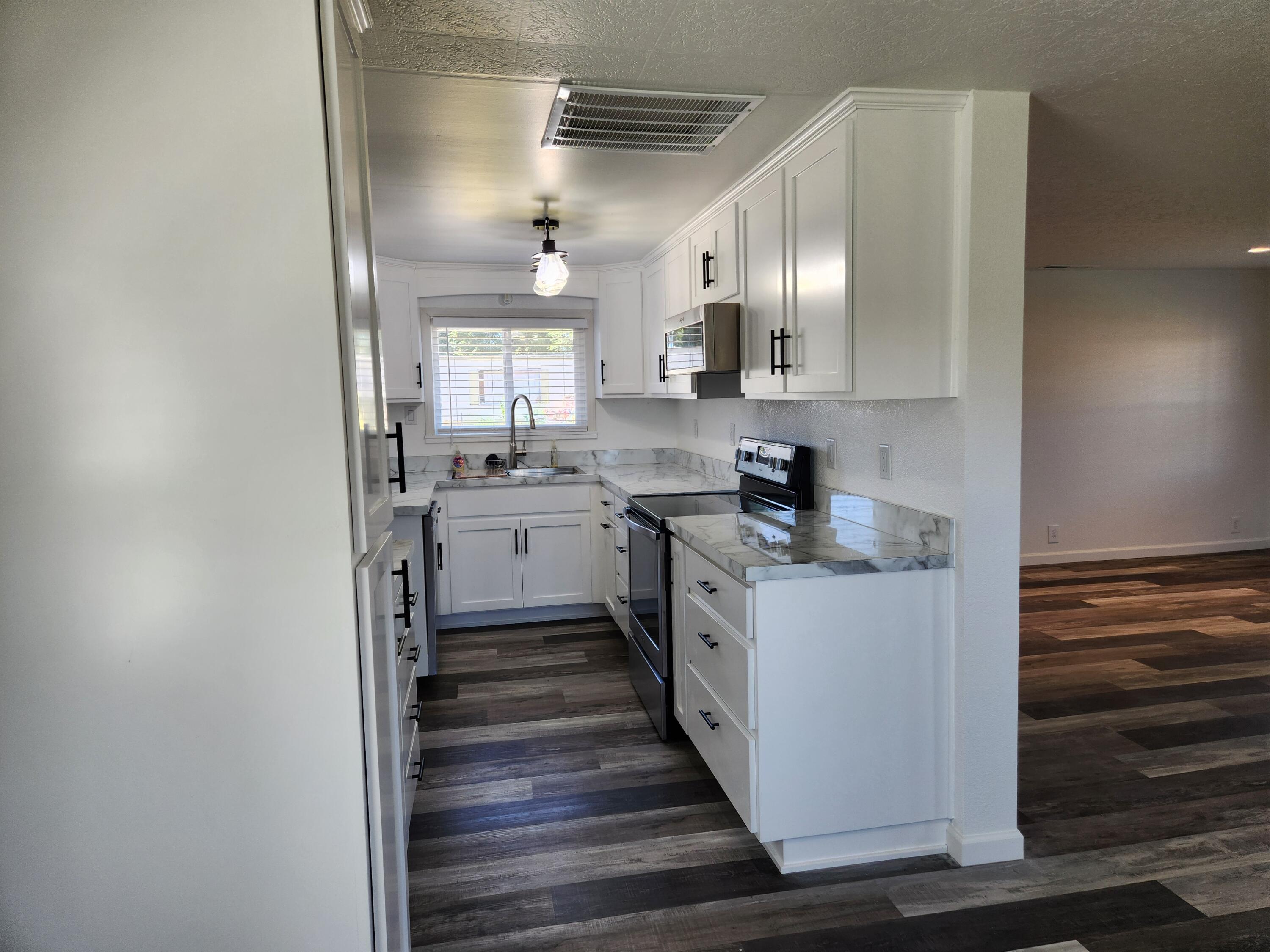 Altamont Acres - Residential