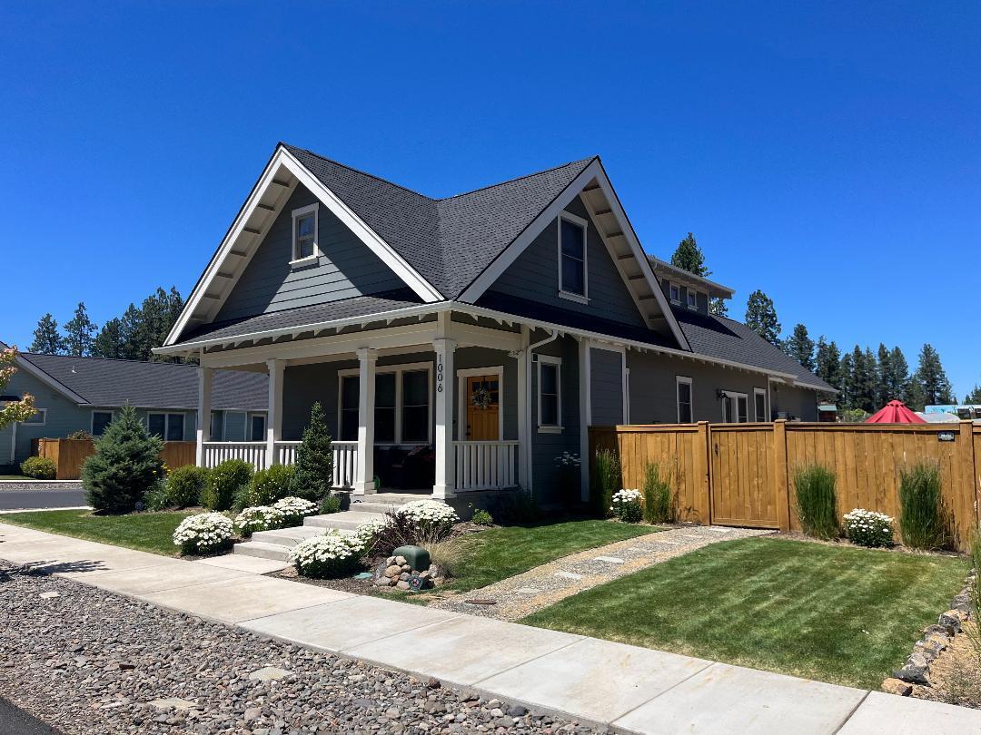 SaddleStone - Residential