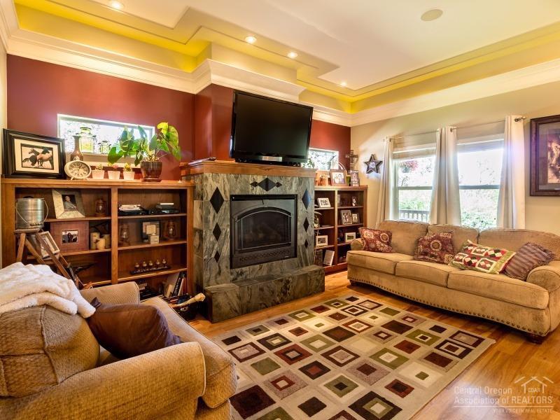 Edgecliff - Residential