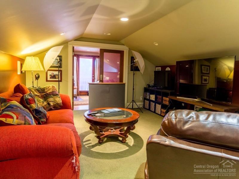 Edgecliff - Residential