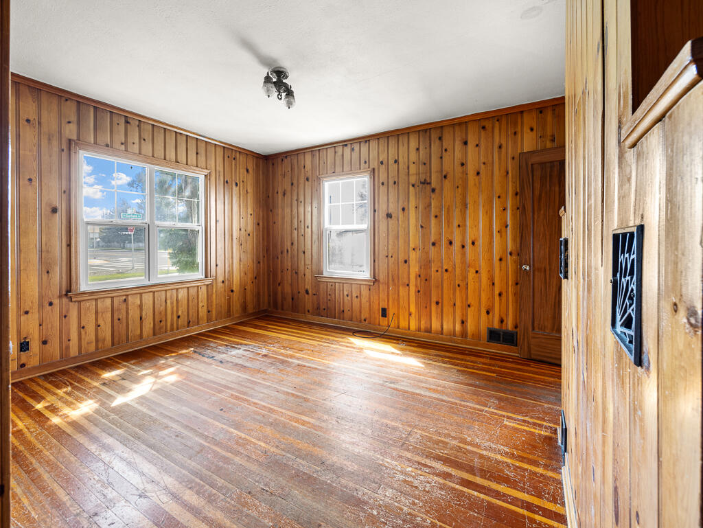 Merrill - Residential