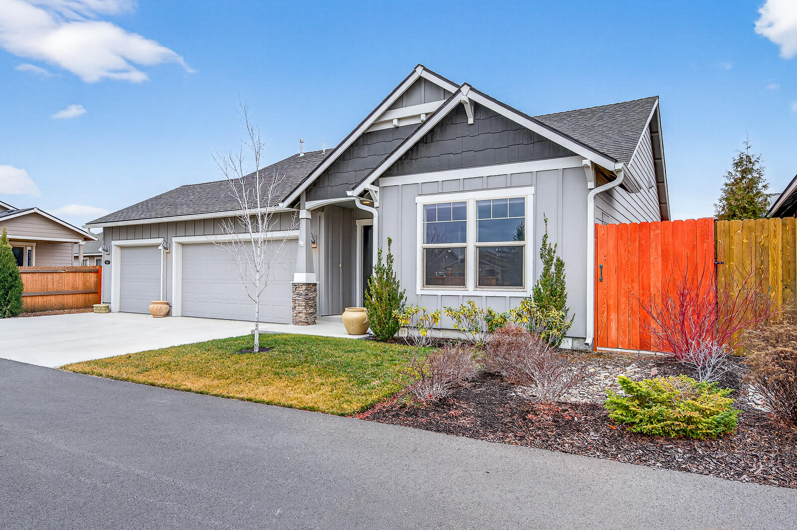 27 Elm - Residential