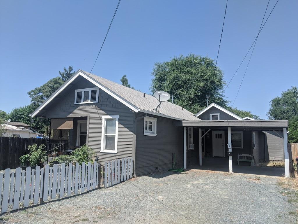 Great investment!  DUPLEX:  Front unit is 737 sq. ft with 2 bedrooms and 1 bathroom.  Currently renting for $1150 per month.  Back unit is 729 sq. ft with 2 bedrooms and 1 bathroom.  Currently rents for $1100.  Close to bus stop and town.