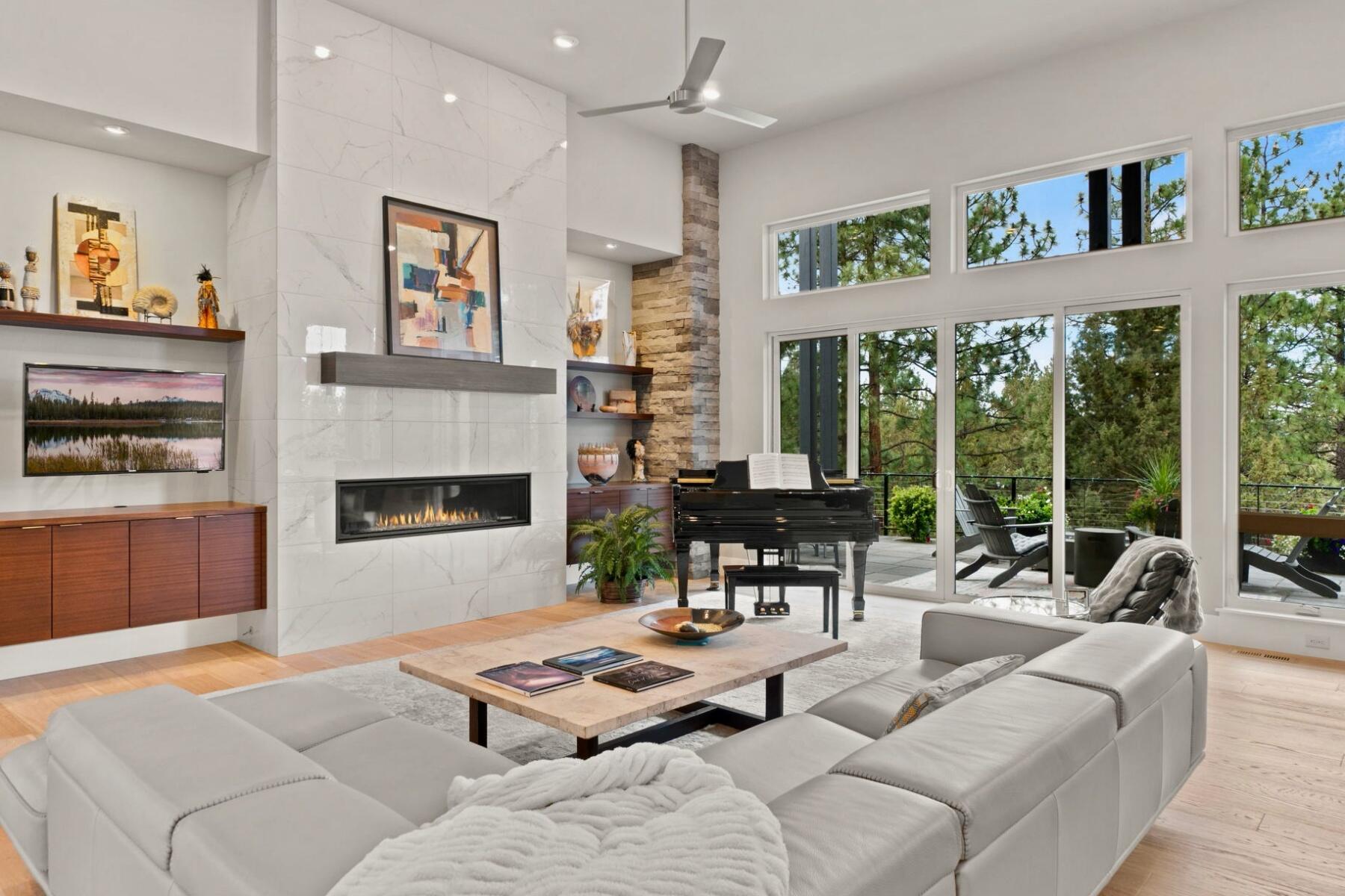 Awbrey Butte - Residential