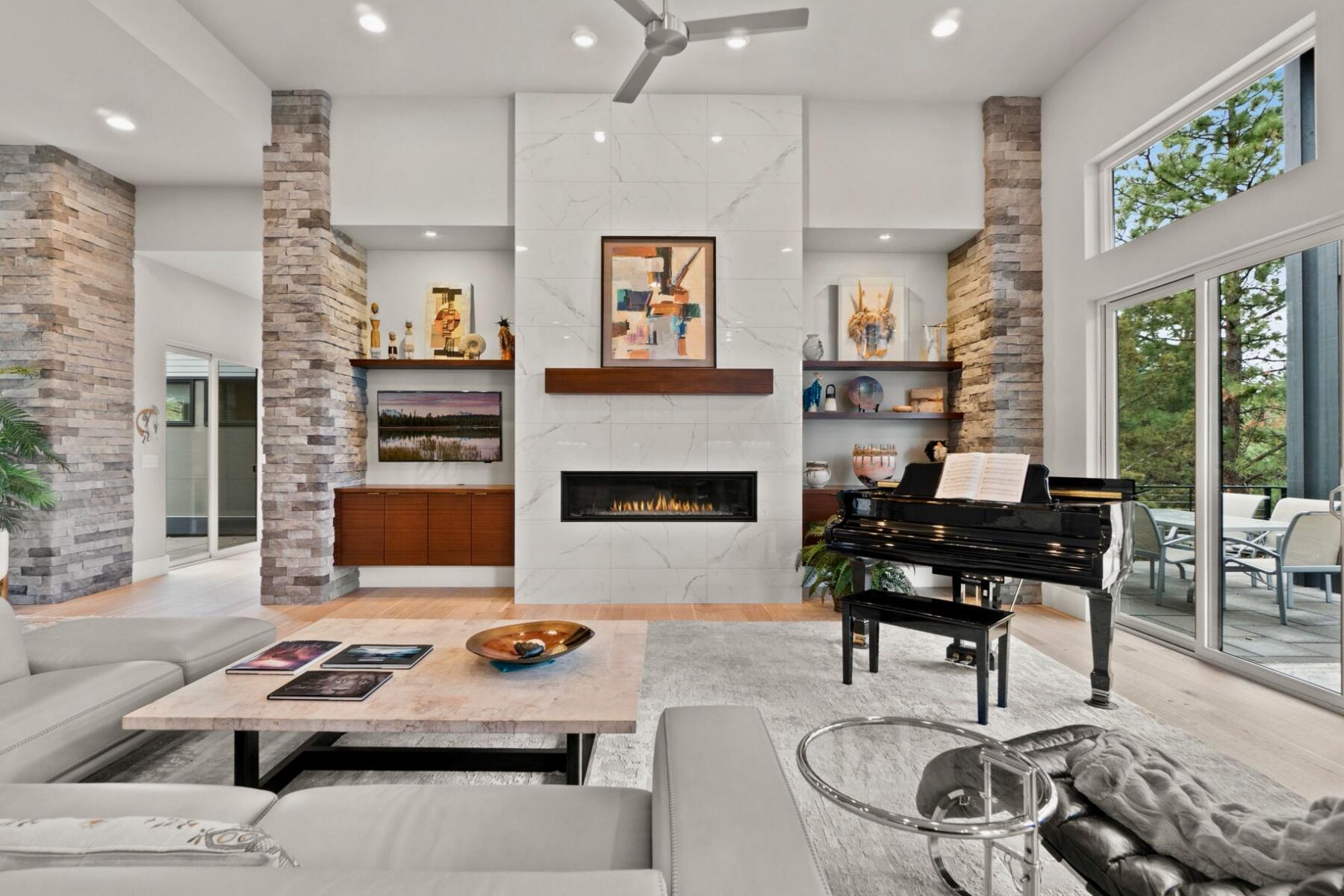 Awbrey Butte - Residential