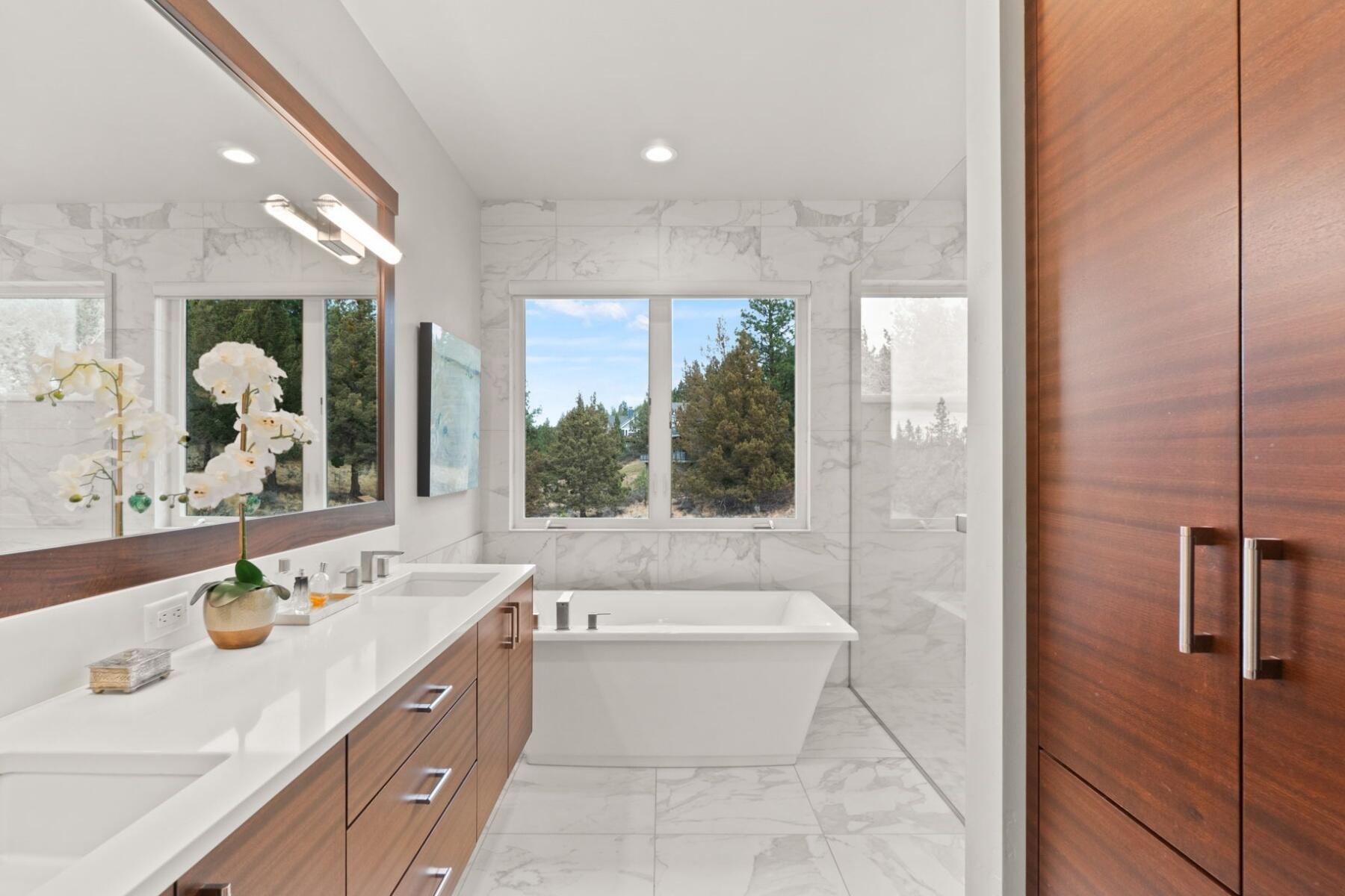 Awbrey Butte - Residential