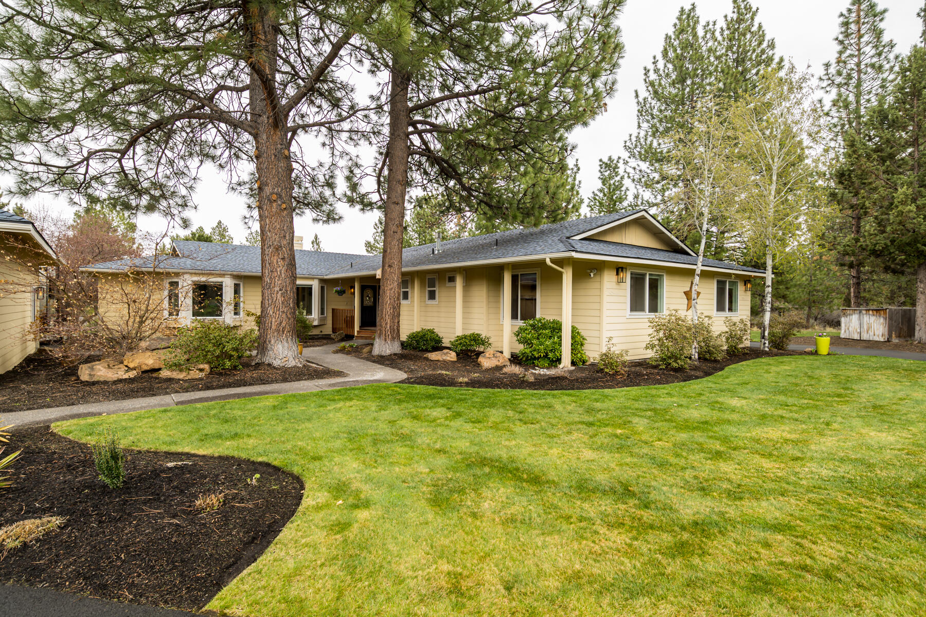 Woodside Ranch - Residential