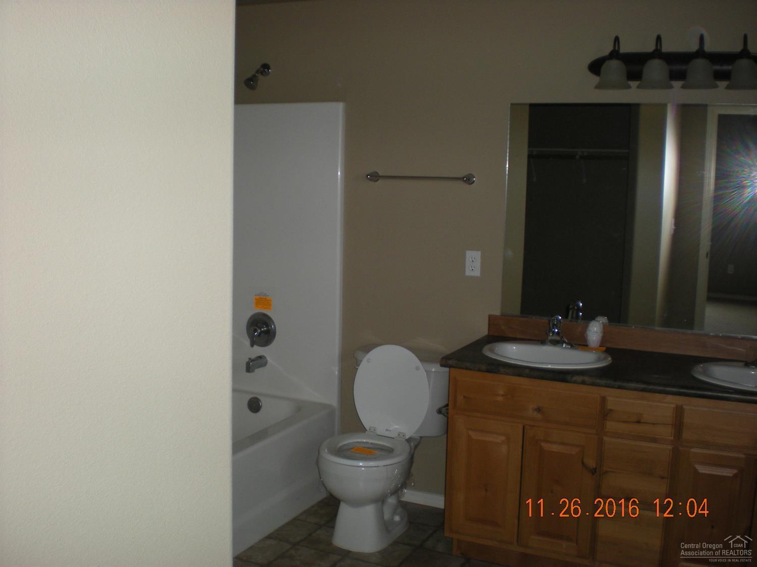 Huntington Meadows - Residential