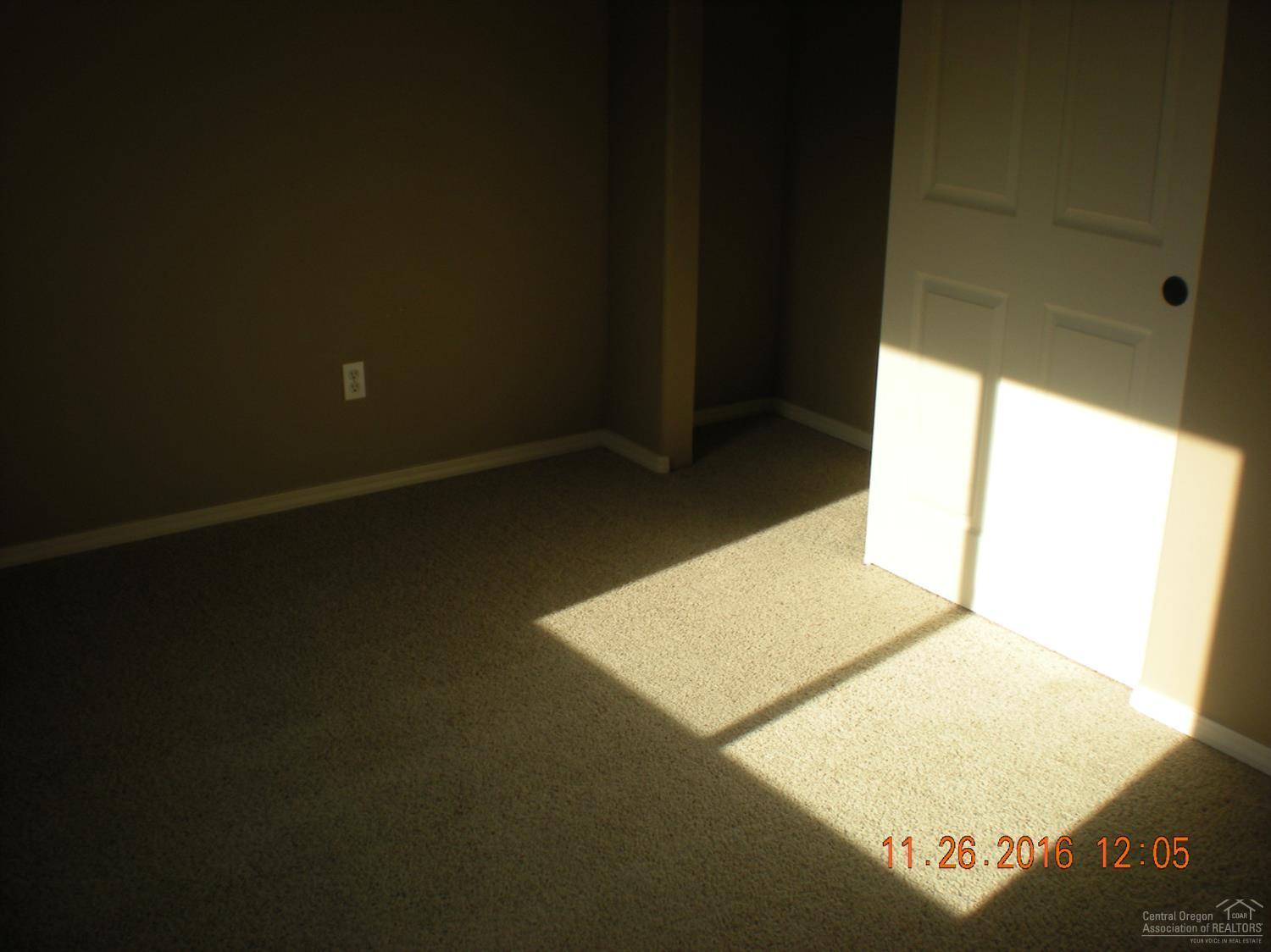 Huntington Meadows - Residential