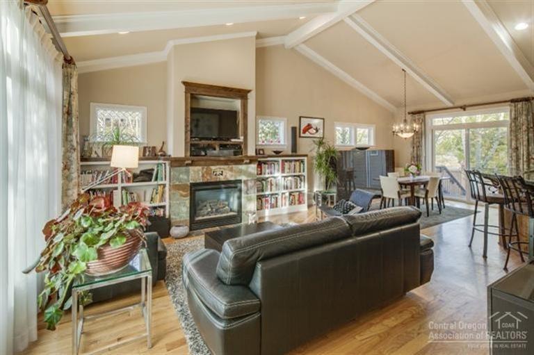 Braeburn - Residential