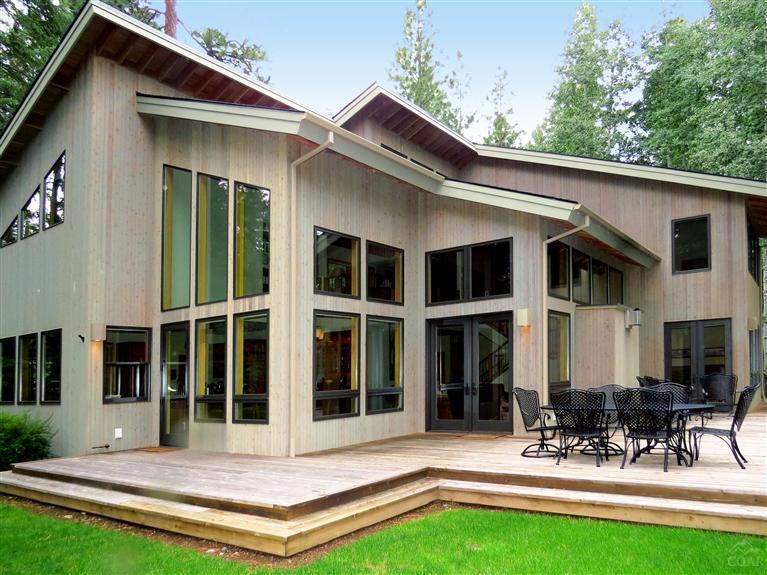 Built in 2006, this Gregg Geser custom built home, designed by Walt Helser has too many special features to list. 4 bedrooms(3 master suites),chefs kitchen, Brazilian cherry flooring, custom cabinetry, Sound proof bunk room, whole house sound system and so much more. Please schedule your private tour of this very special new home at the Ranch.