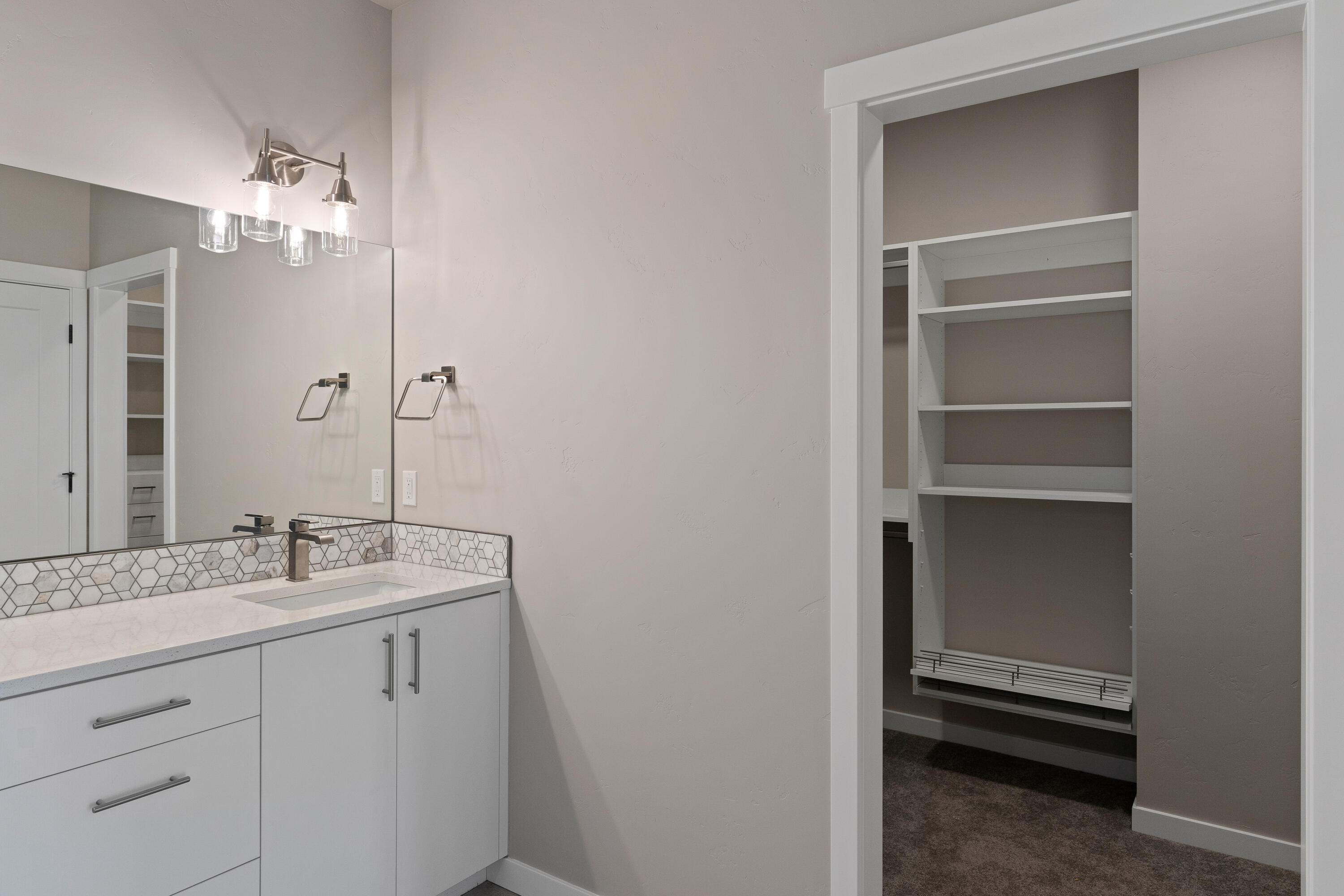 Redtail Ridge - Residential