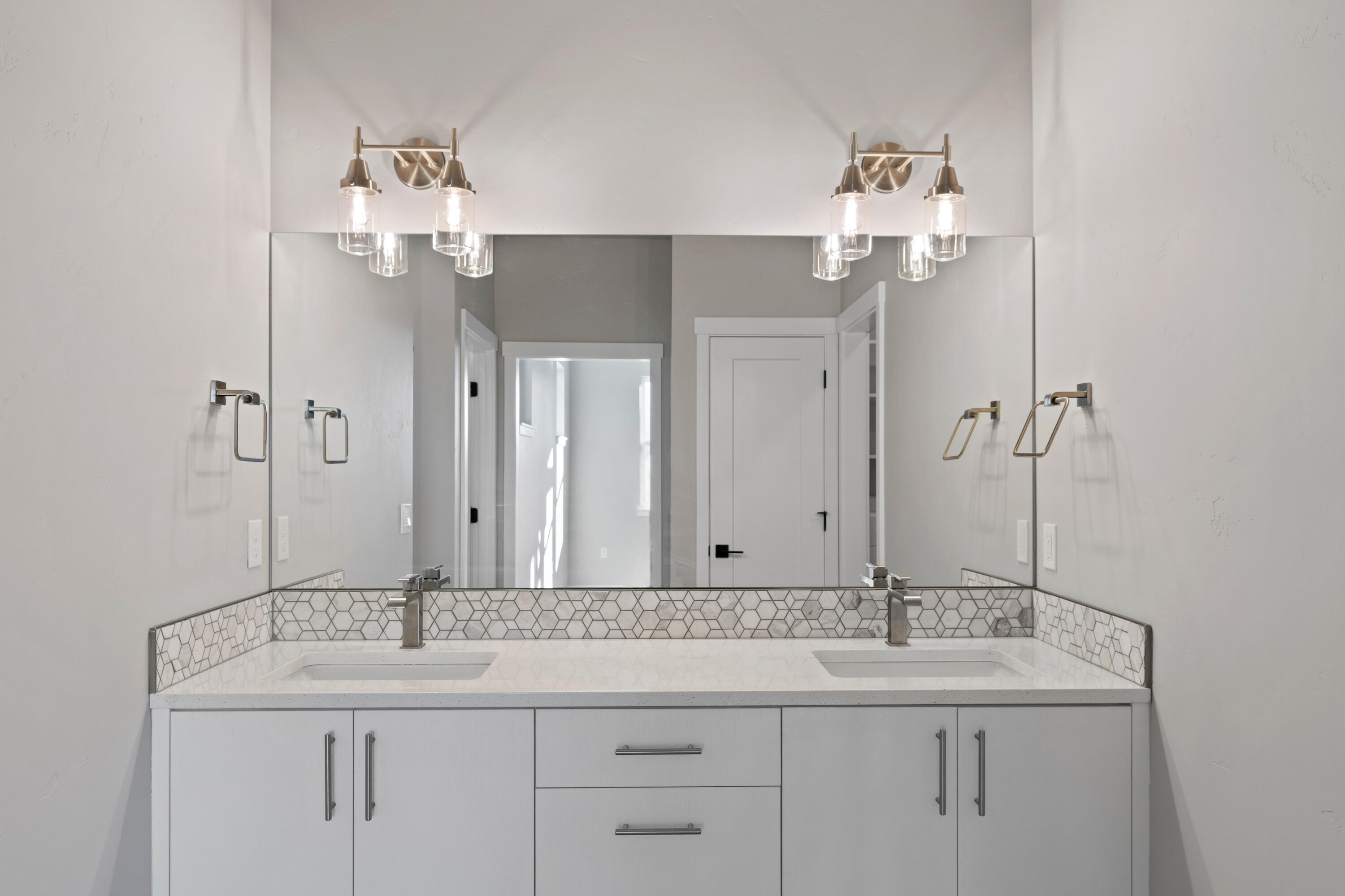 Redtail Ridge - Residential