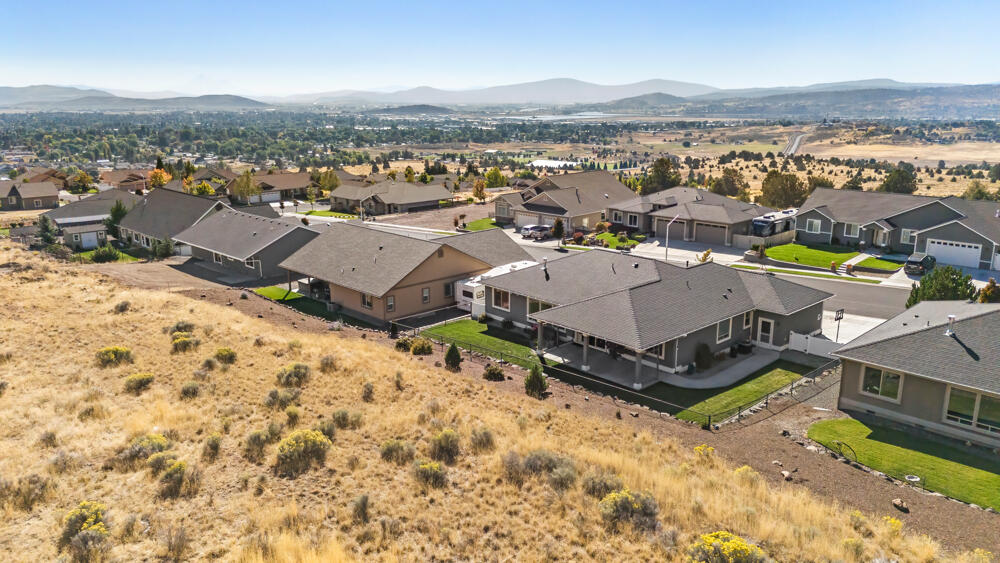Sky Ridge Estates - Residential