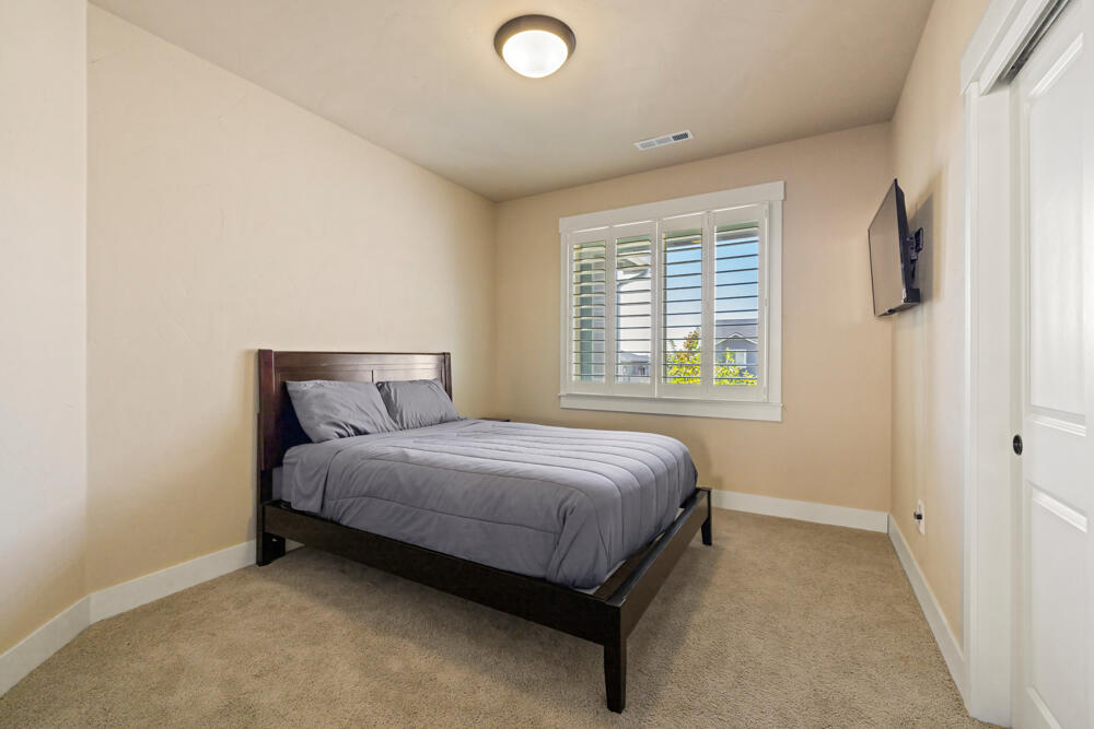 Sky Ridge Estates - Residential