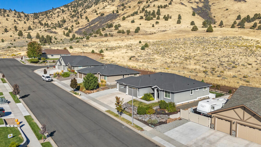 Sky Ridge Estates - Residential