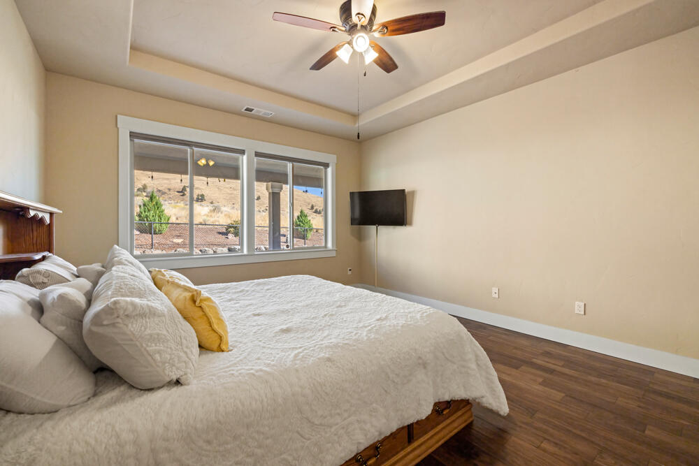 Sky Ridge Estates - Residential