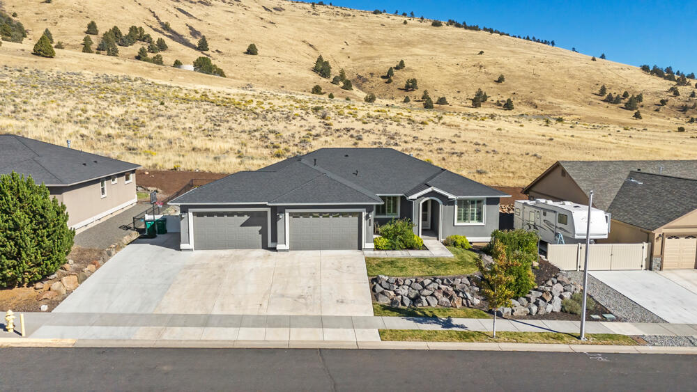 Sky Ridge Estates - Residential