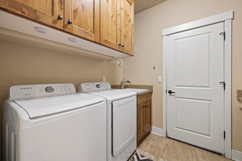 Sky Ridge Estates - Residential