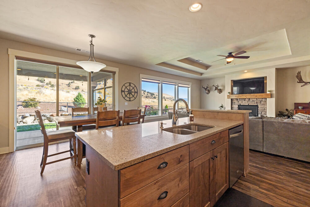Sky Ridge Estates - Residential