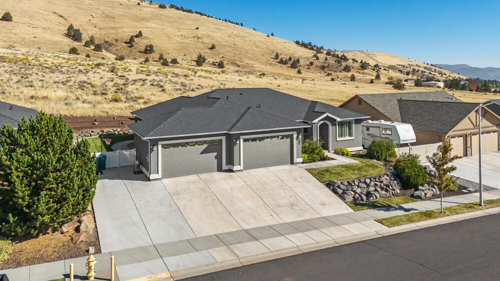 Sky Ridge Estates - Residential