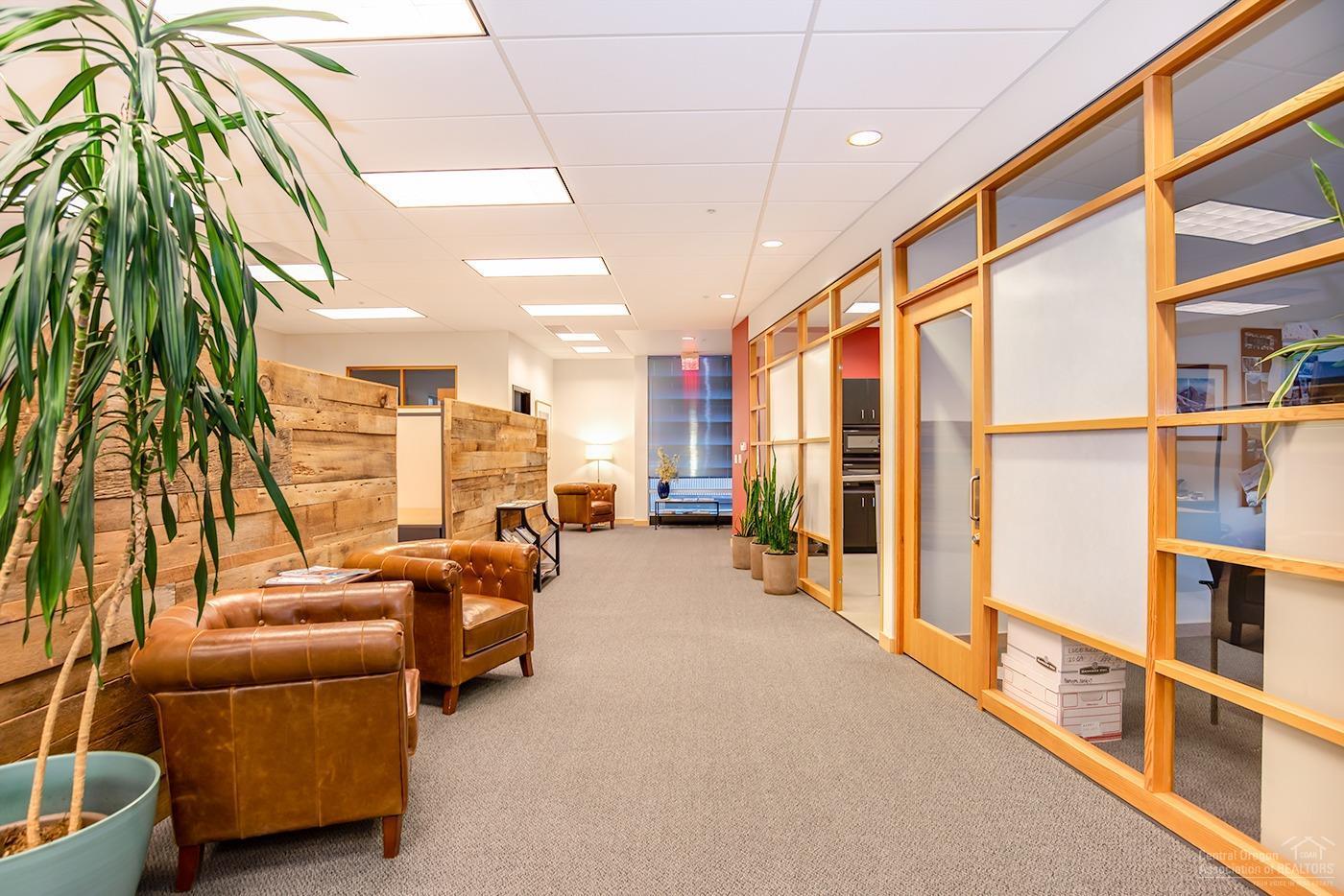 Upper Terrace - Commercial Sale