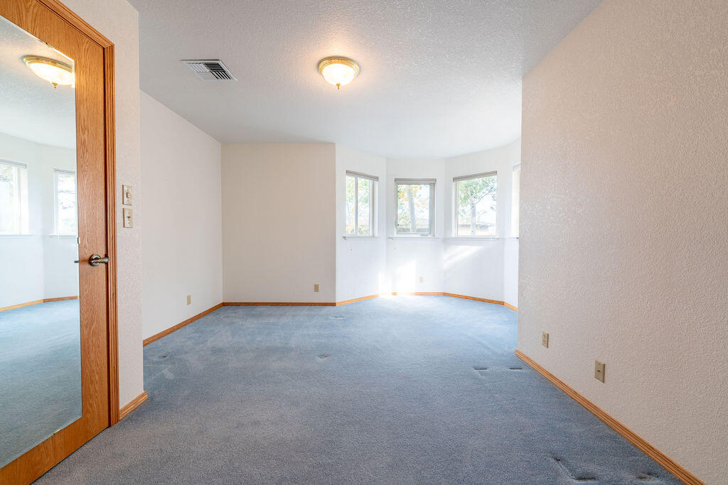 Sundance East - Residential