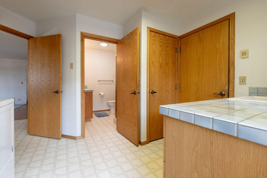 Sundance East - Residential