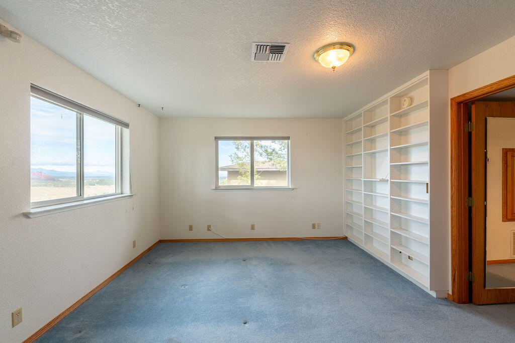 Sundance East - Residential