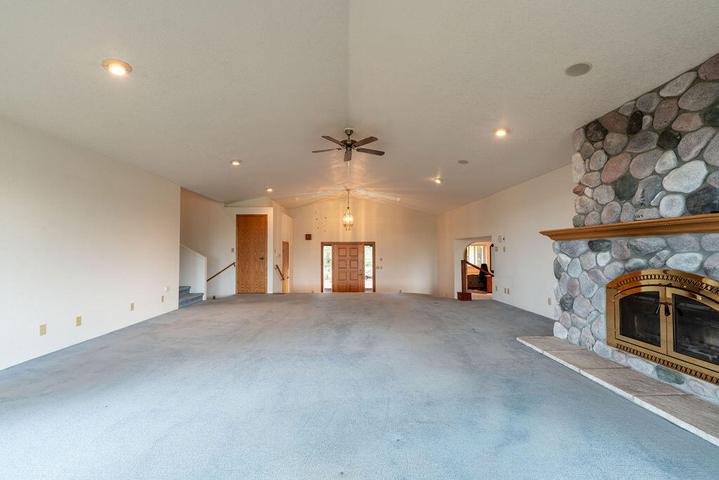 Sundance East - Residential