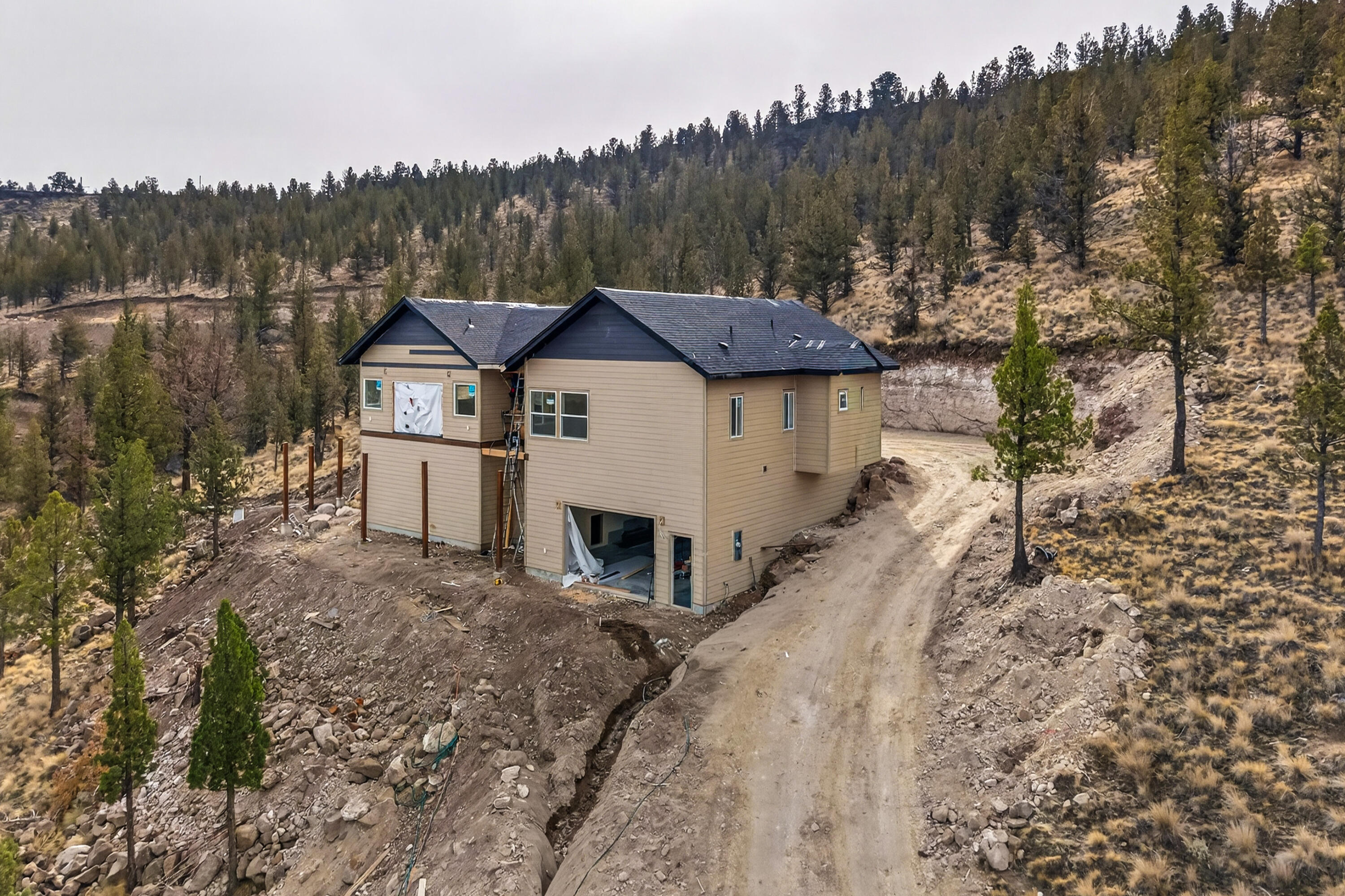 Crescent Rim Estates - Residential