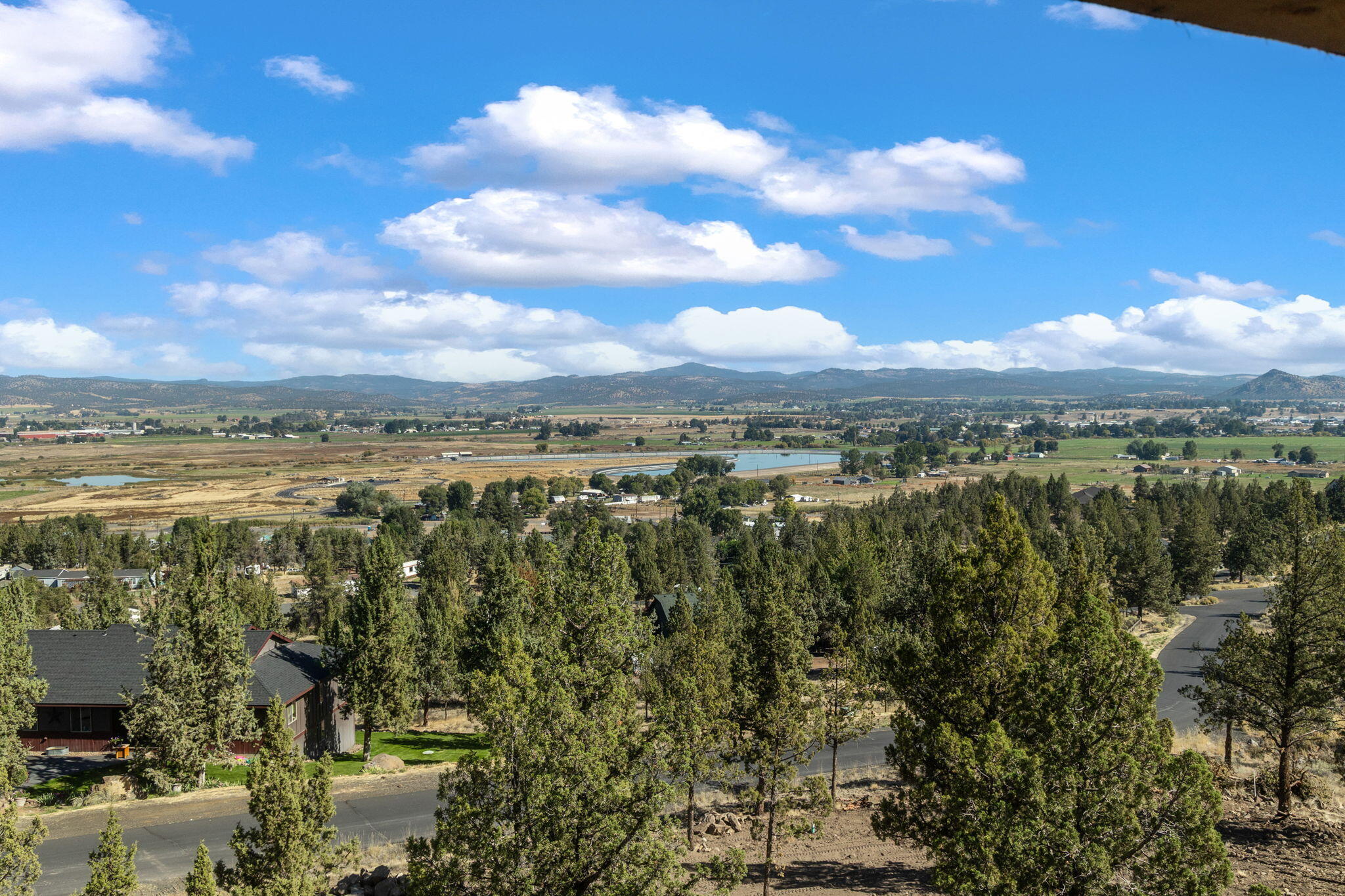 Crescent Rim Estates - Residential
