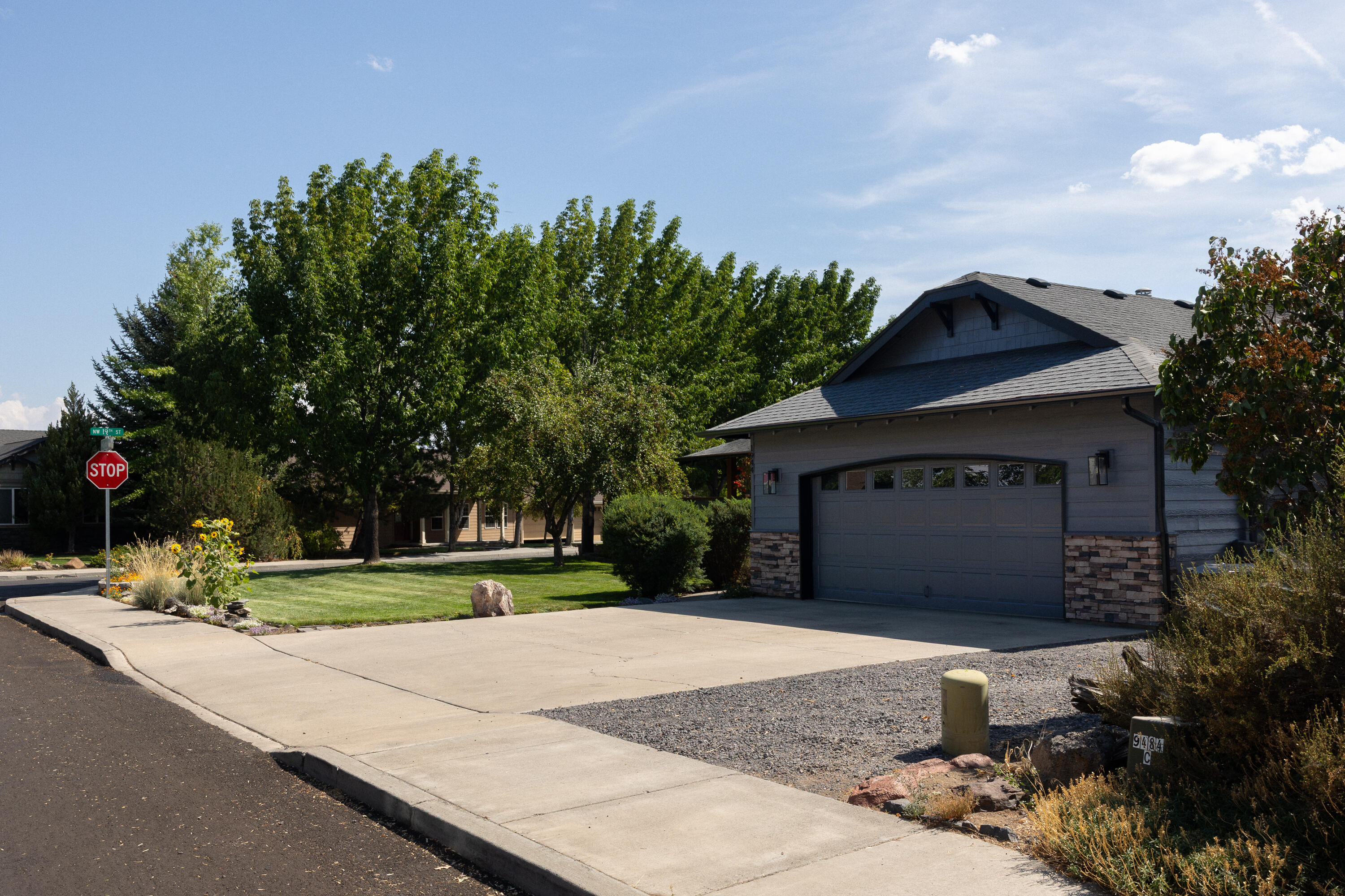 Mtn Glenn - Residential