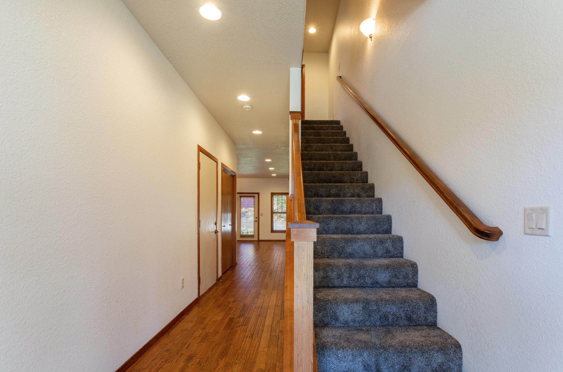 Alderwood Townhomes - Residential