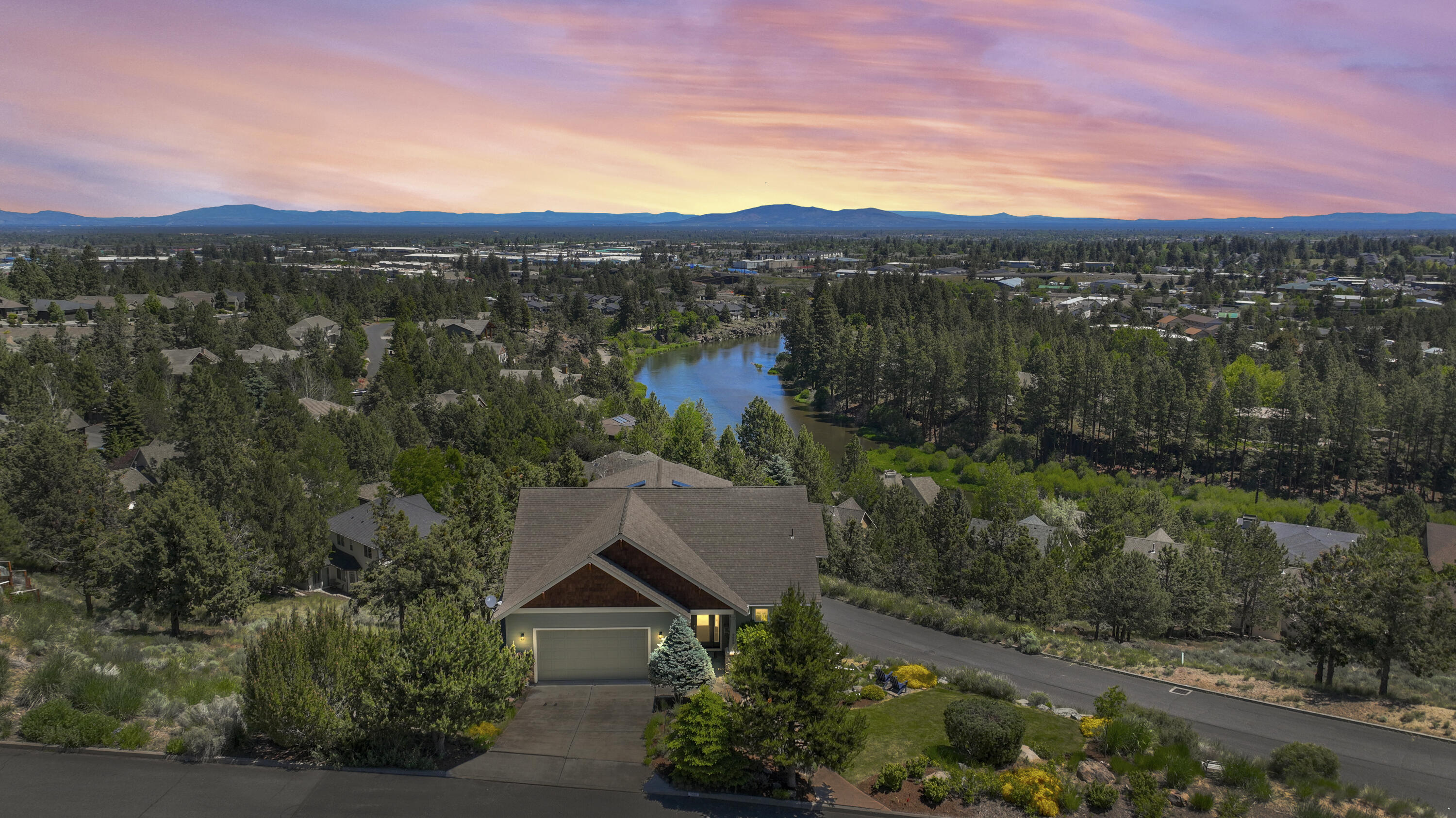 Hawks Ridge - Residential