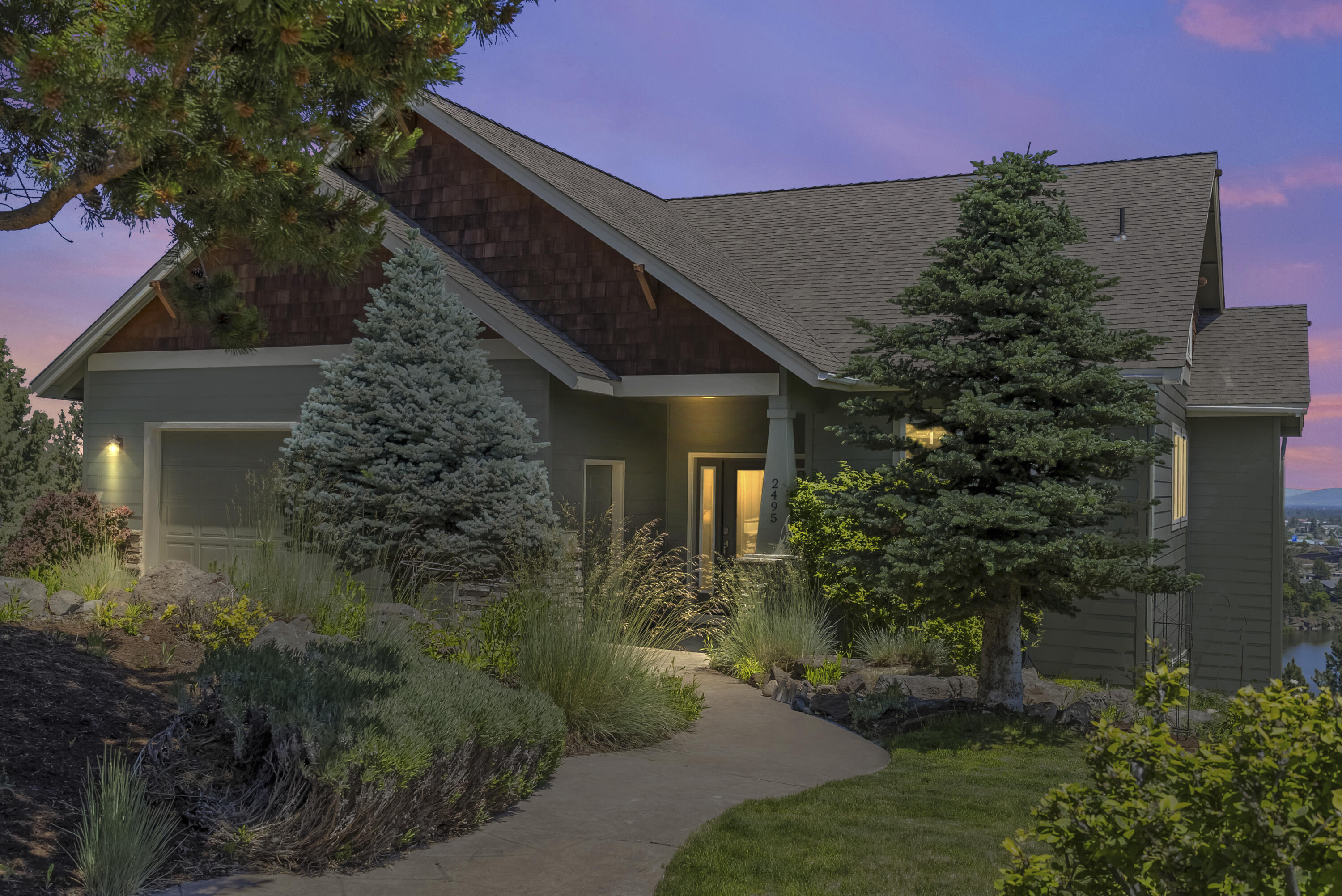 Hawks Ridge - Residential