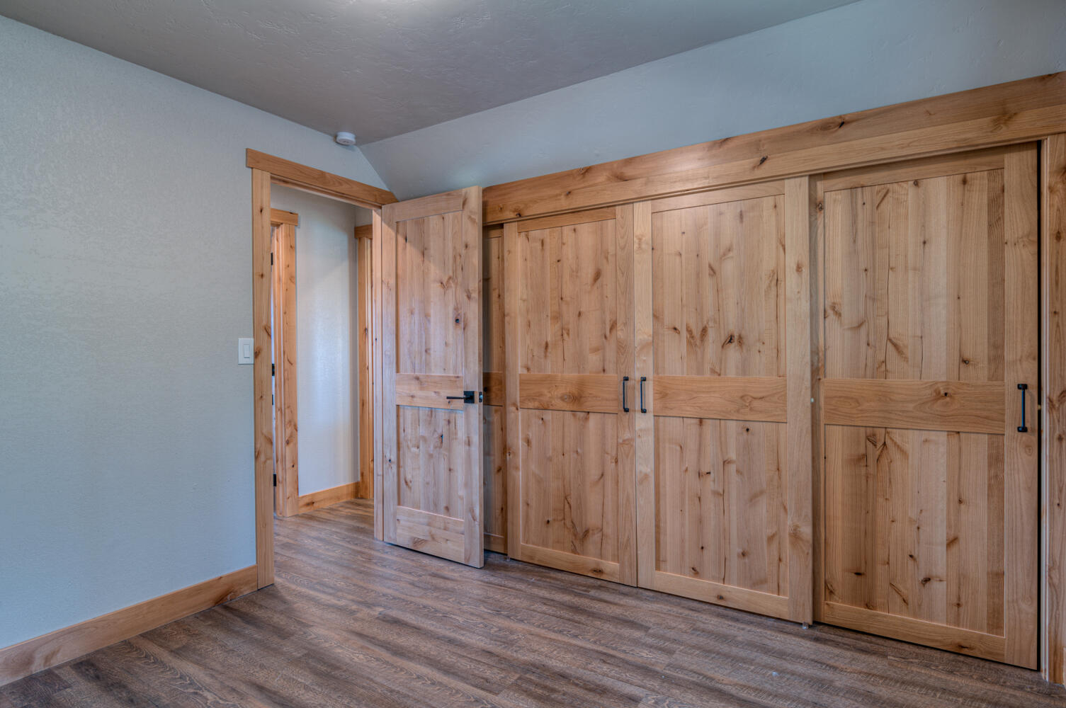 River Forest Acres - Residential