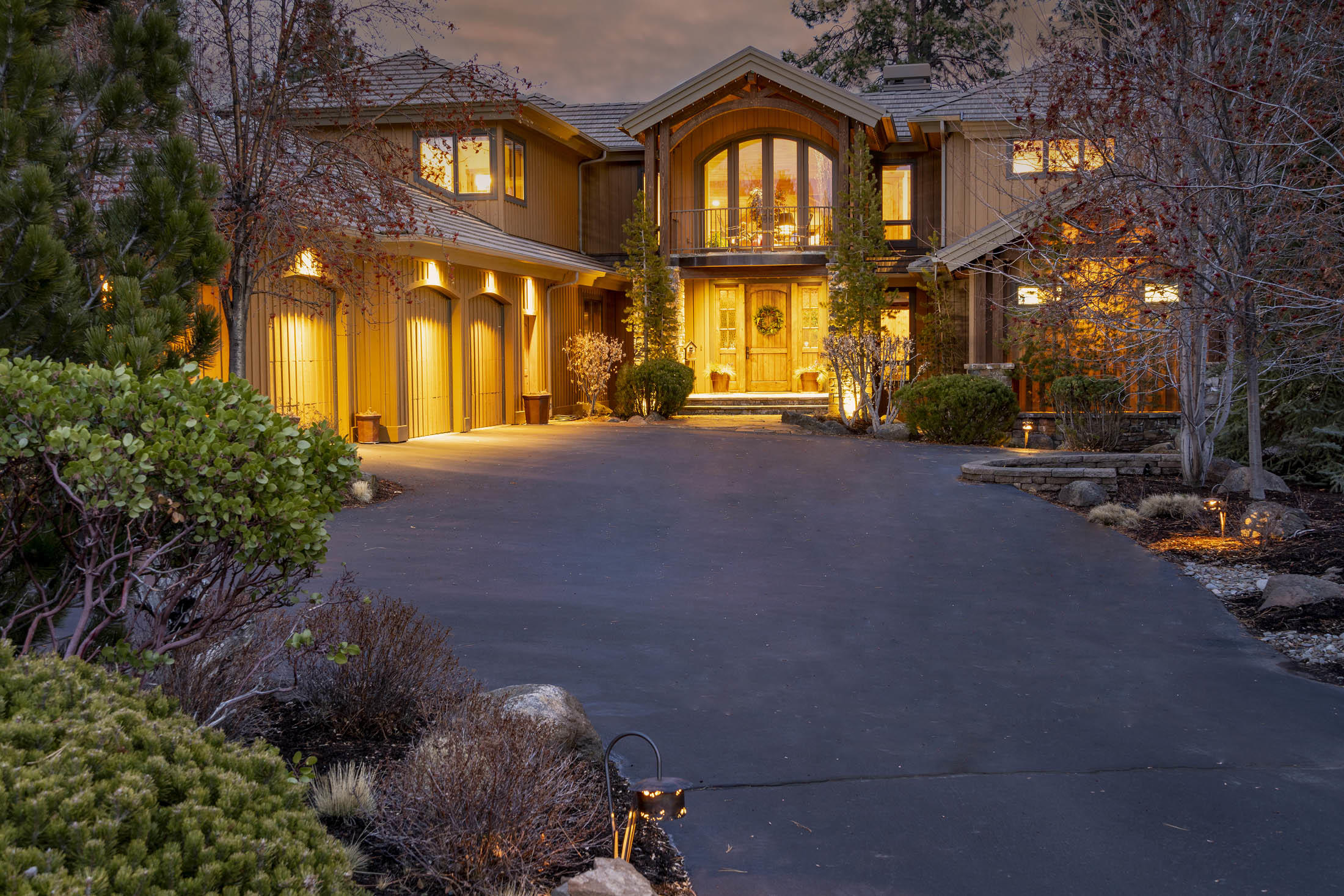 Stunning Mountain Lodge home is perfectly positioned along the Lake for both privacy and views of #4 Green and Fairway of Broken Top Golf Course.  Spectacular Sun Forest custom home with the incredible attention to detail and craftsmanship they are known for. Welcoming great room has been designed to maximize the views and showcase soaring vaulted ceilings, massive stone fireplace and timbered cross beam architecture that carries through to dining area, spacious enough to host family & friends. The coffee & cocktail bar, complete with built-in Miele espresso machine, Fisher Paykel dishwasher & fridge make entertaining a breeze. Chef's kitchen showcases striking vast center island, top-of-the-line appliances, extensive cabinetry and a very charming breakfast nook overlooking the lake, golf course, water feature and the soaring pines.  Expansive main-level master suite has private patio access to hot-tub from which to relax and enjoy the stars and fresh mountain air. Master bath features