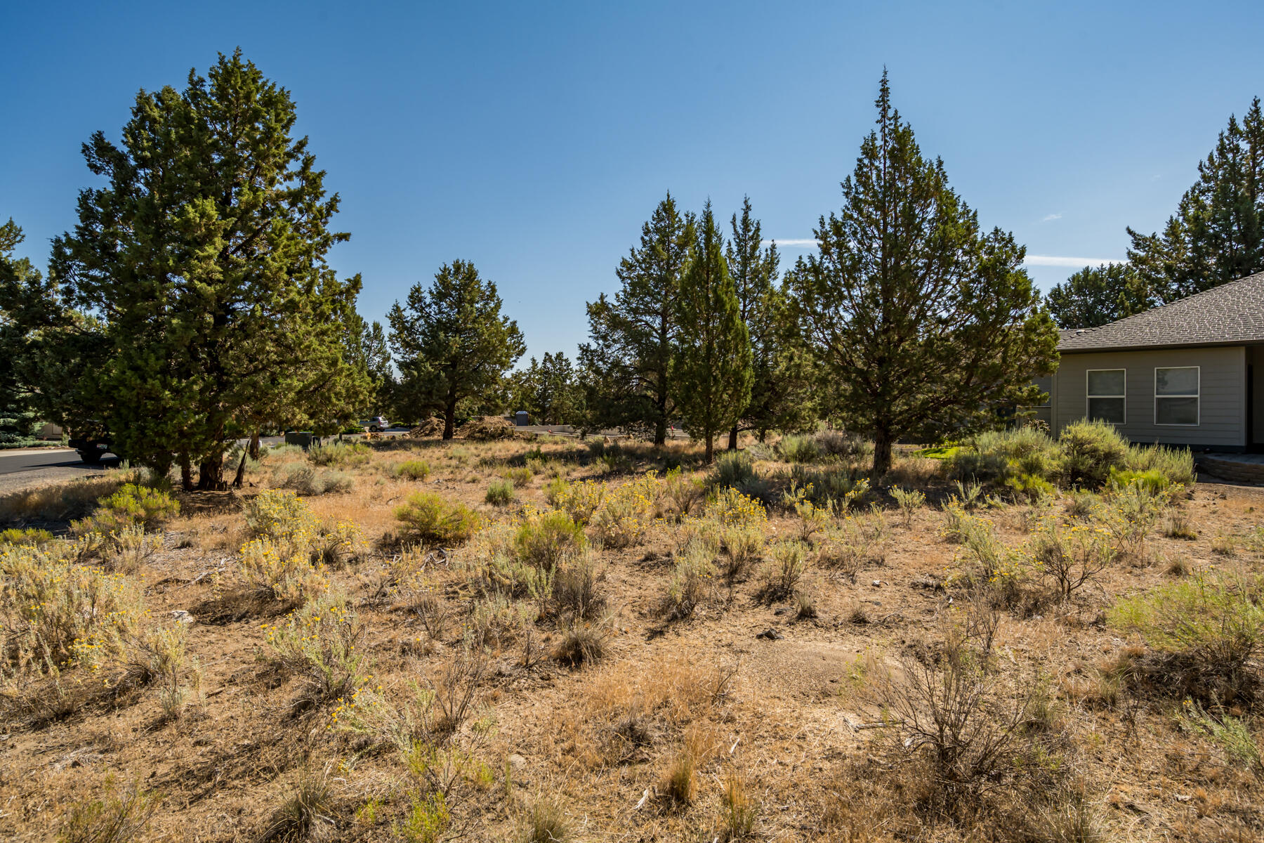 Eagle Crest - Land