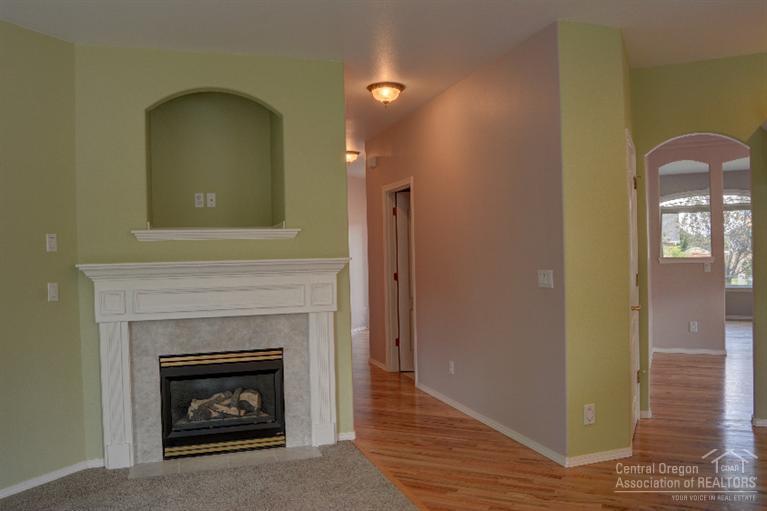 Hollow Pine Estate - Residential