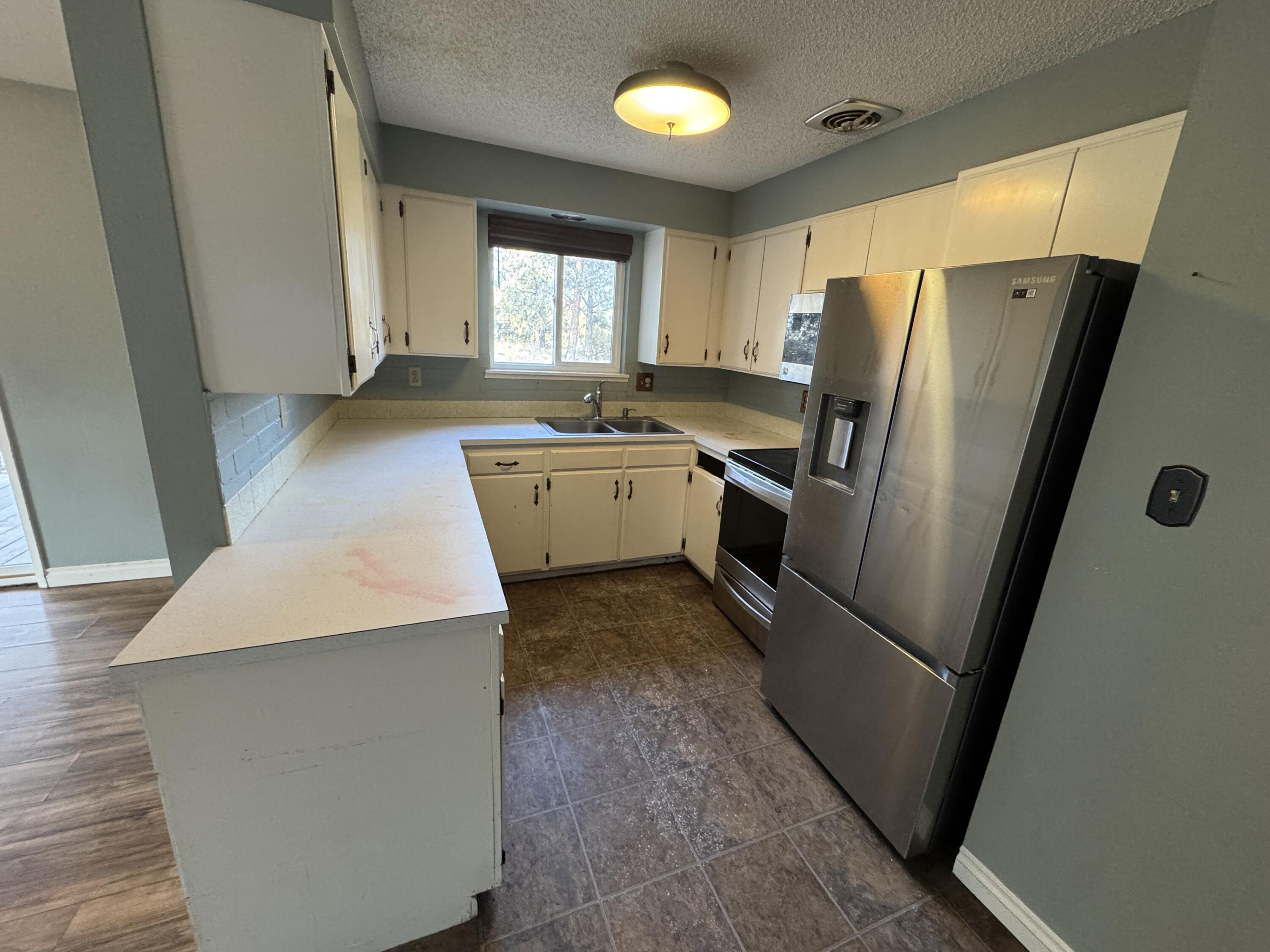 Howells Acres - Residential