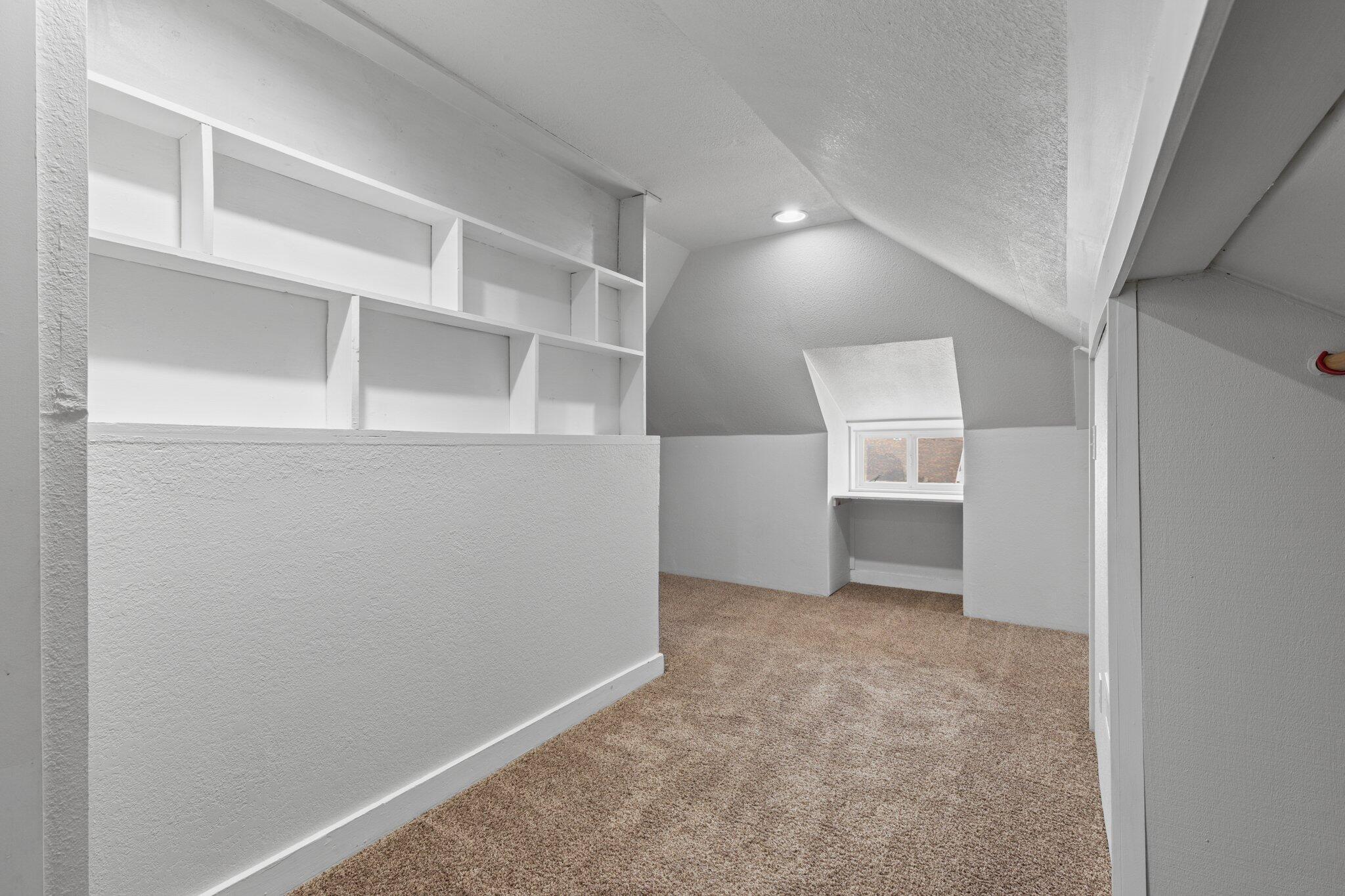 Creston Heights Addition - Residential